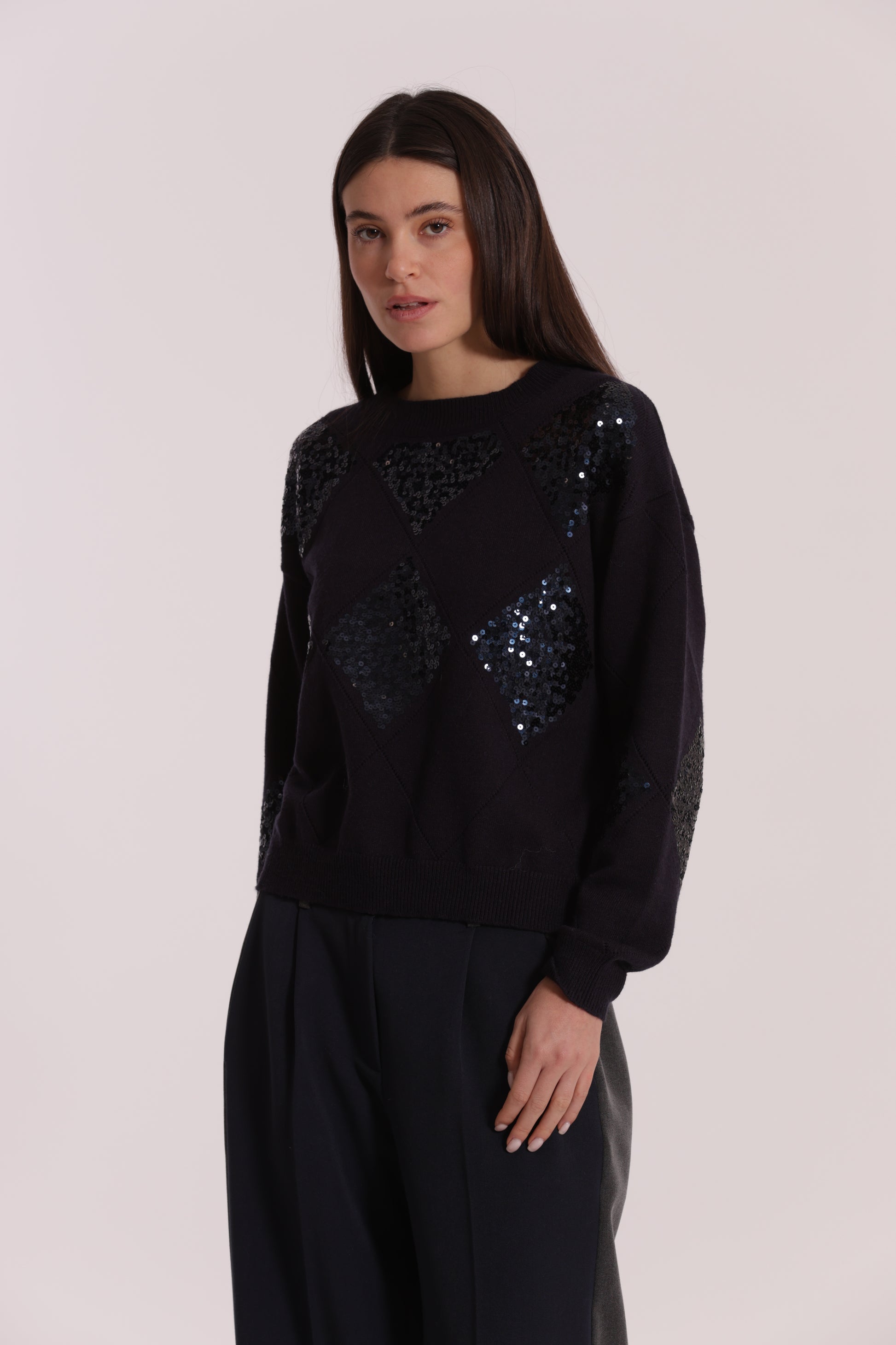 MAGLIA CON ROMBI E PAILLETES