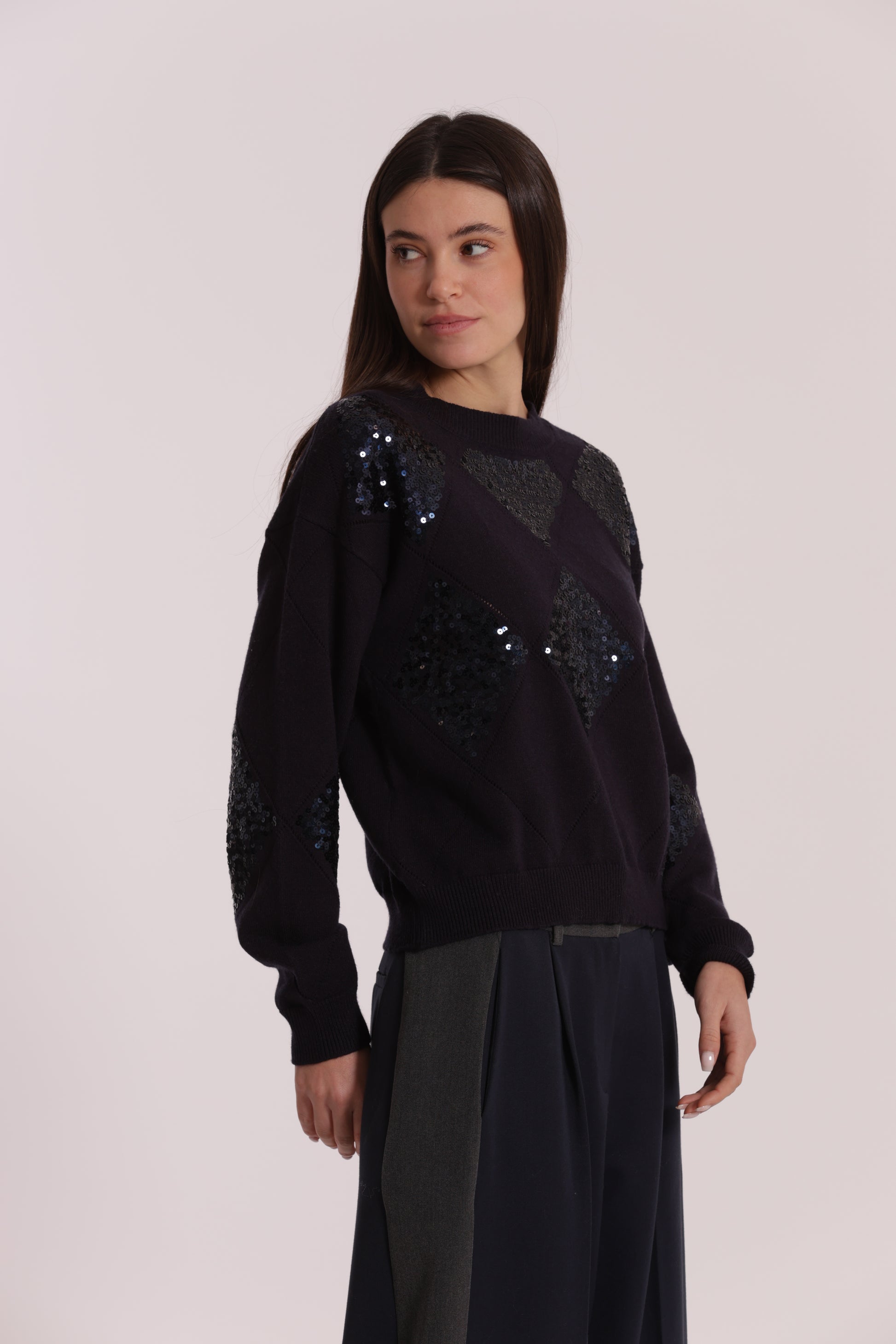 MAGLIA CON ROMBI E PAILLETES