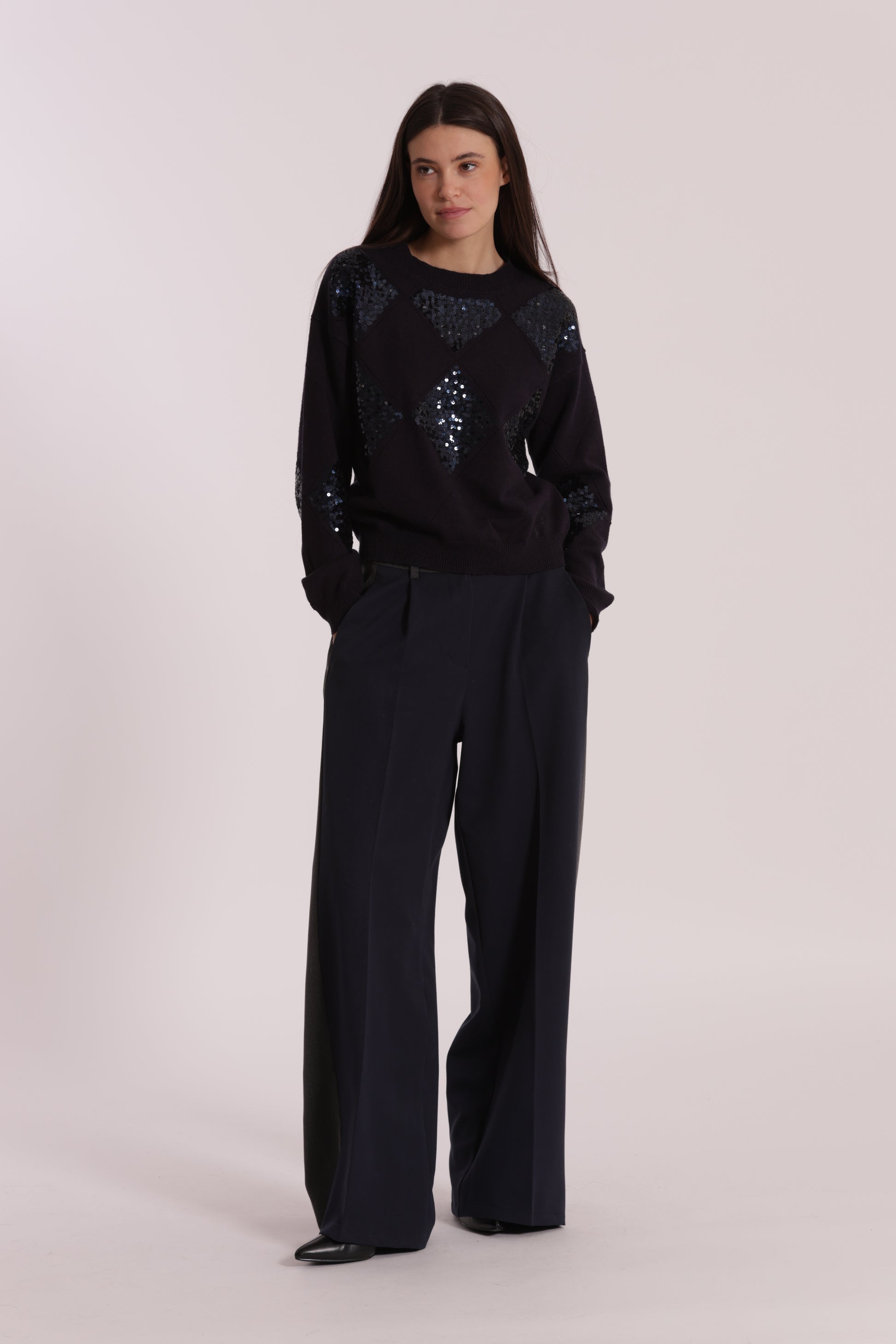 MAGLIA CON ROMBI E PAILLETES