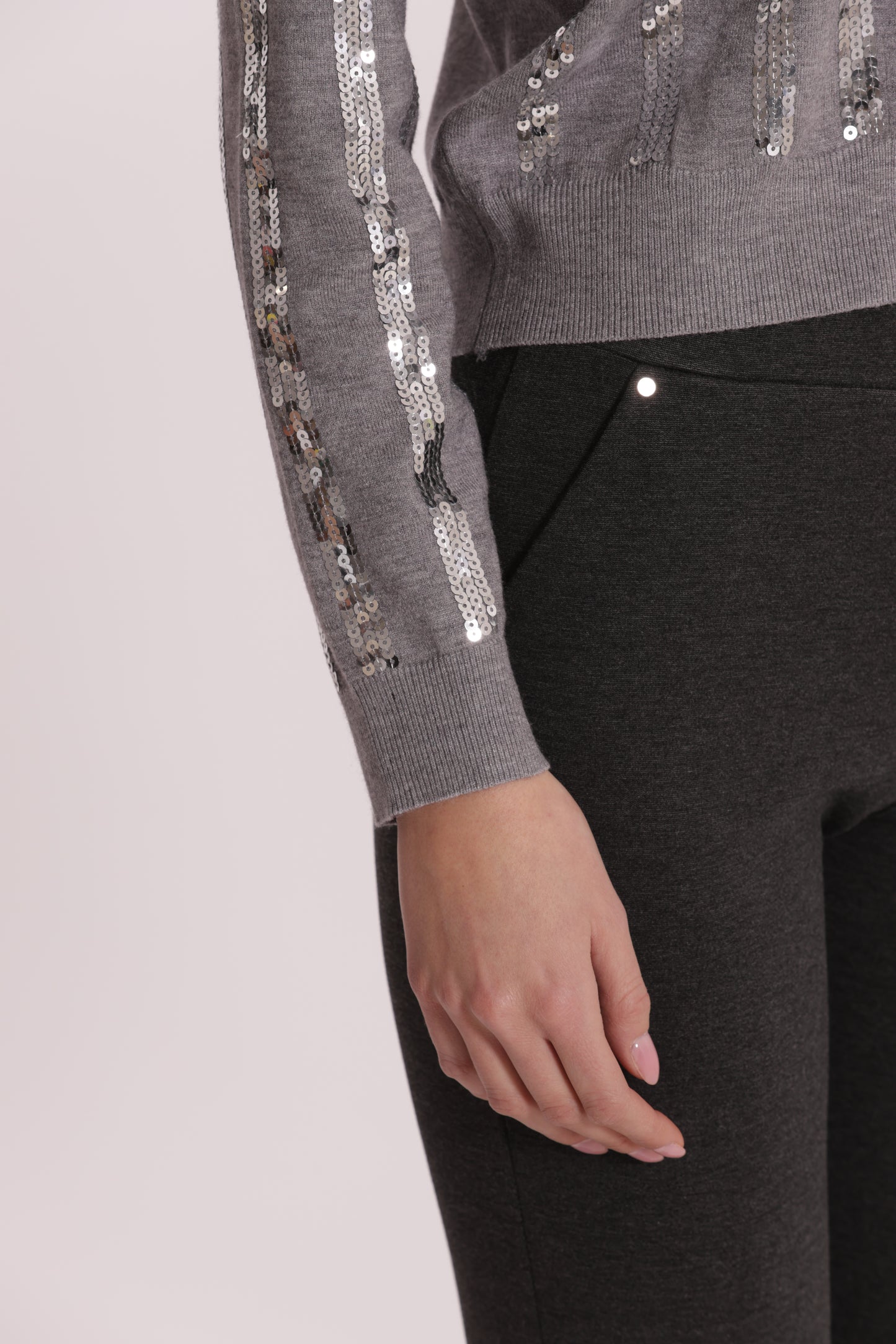 MAGLIA CARDIGAN CON PAILLETES