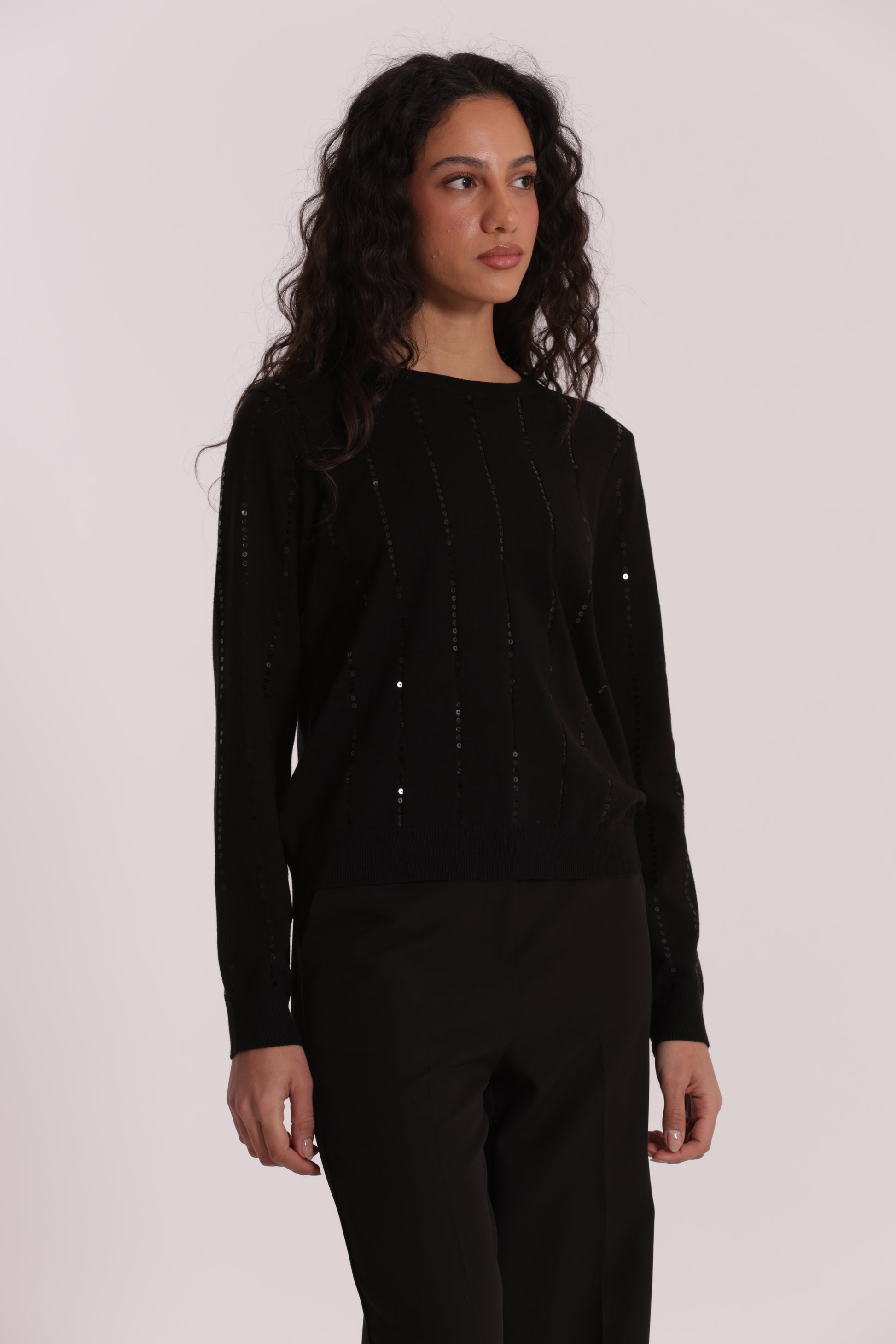 MAGLIA SCOLLO TONDO CON PAILLETES