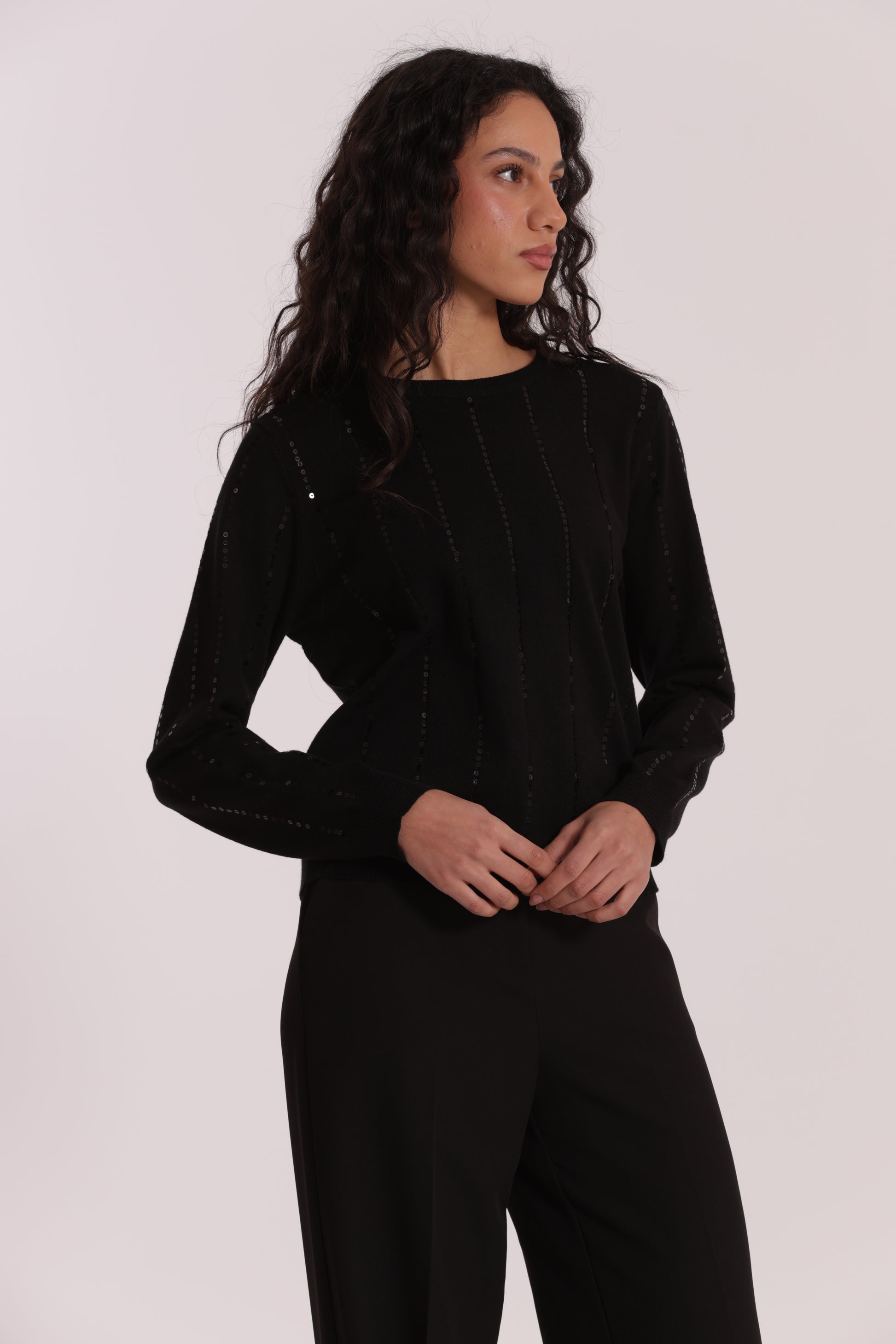 MAGLIA SCOLLO TONDO CON PAILLETES