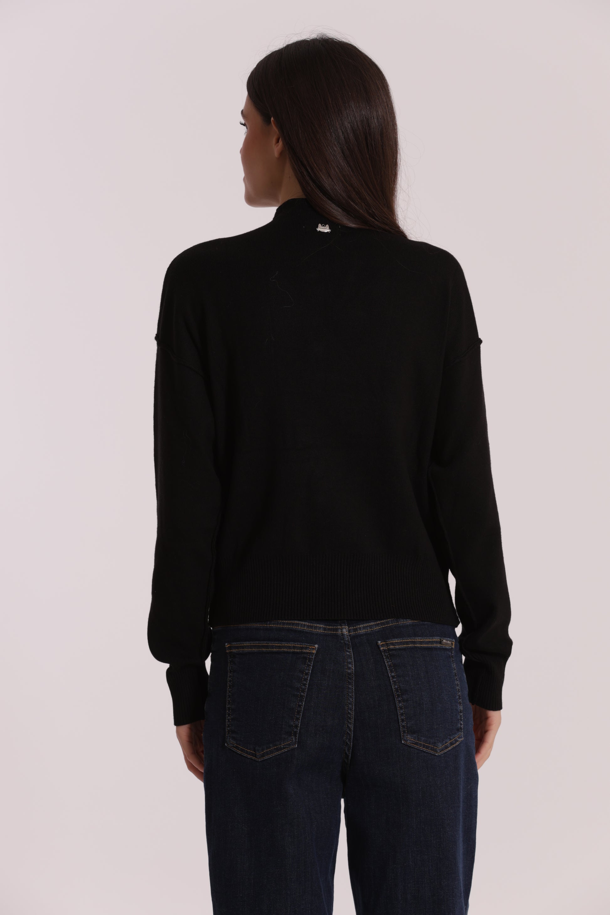 MAGLIA CARDIGAN CON BOTTONI PERLE