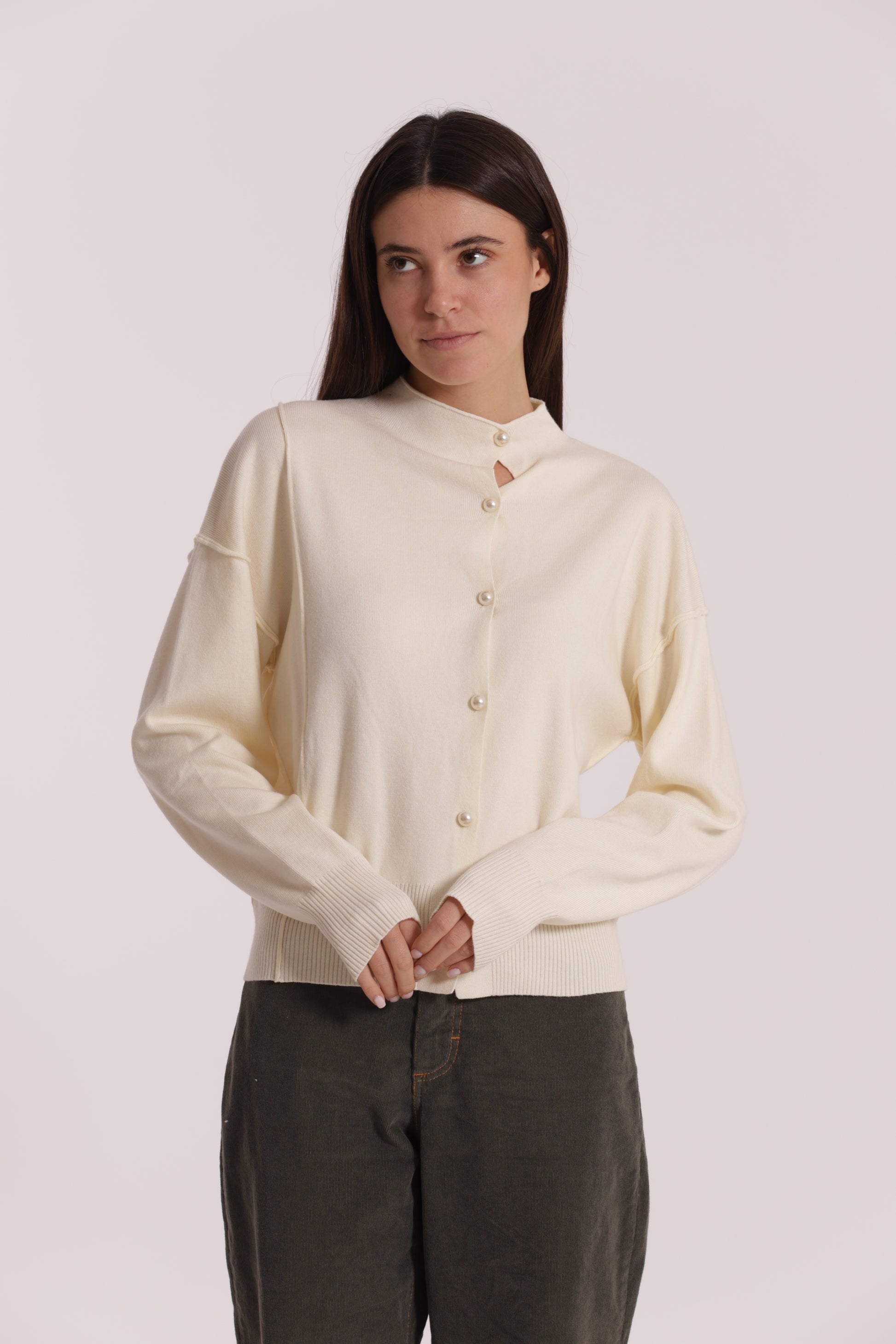 MAGLIA CARDIGAN CON BOTTONI PERLE