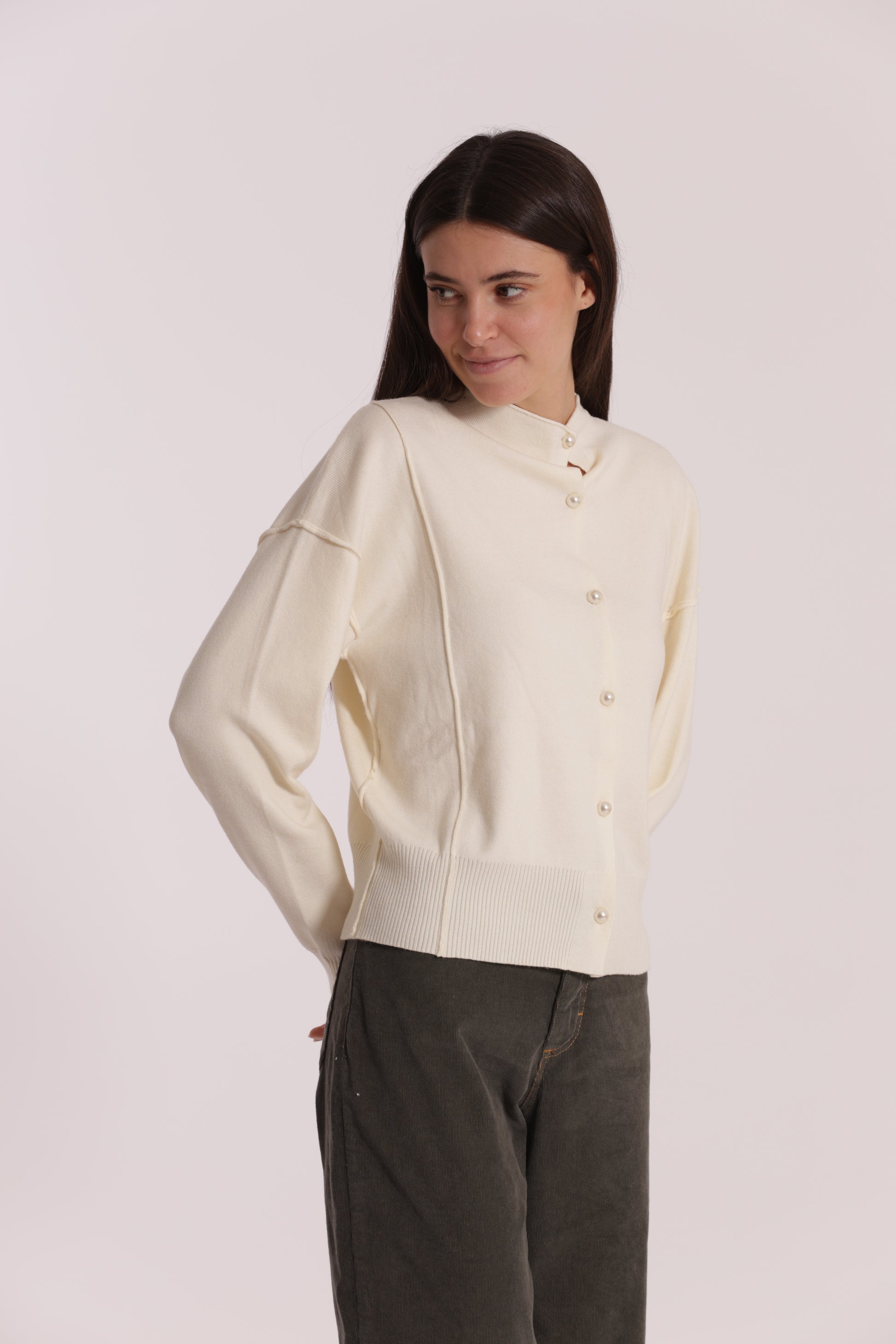 MAGLIA CARDIGAN CON BOTTONI PERLE