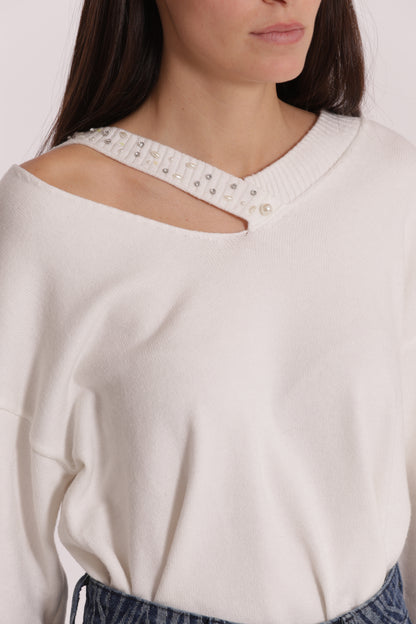 MAGLIA SCOLLO V CUT OUT CON STRASS