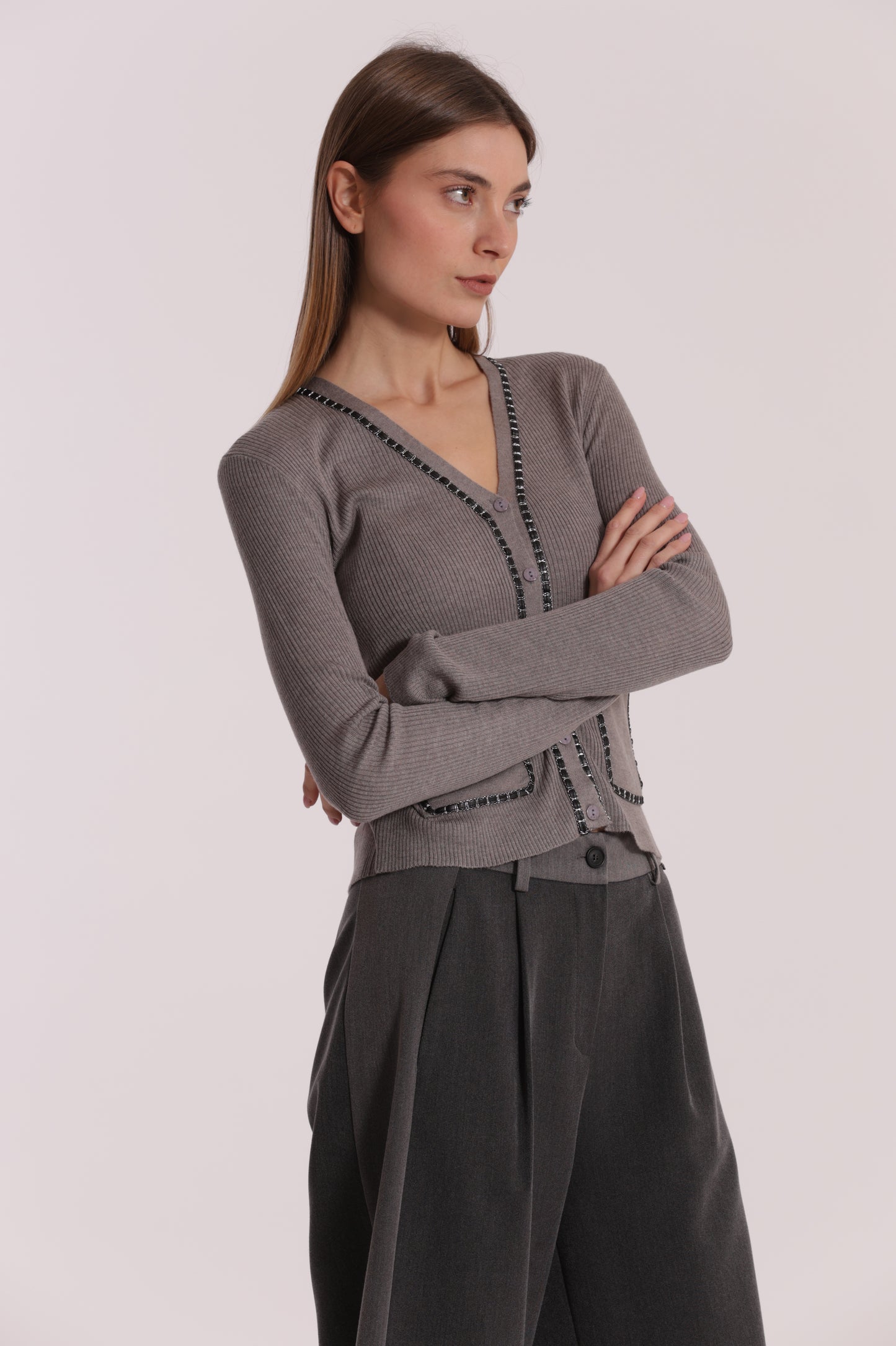 MAGLIA CARDIGAN CON CATENA
