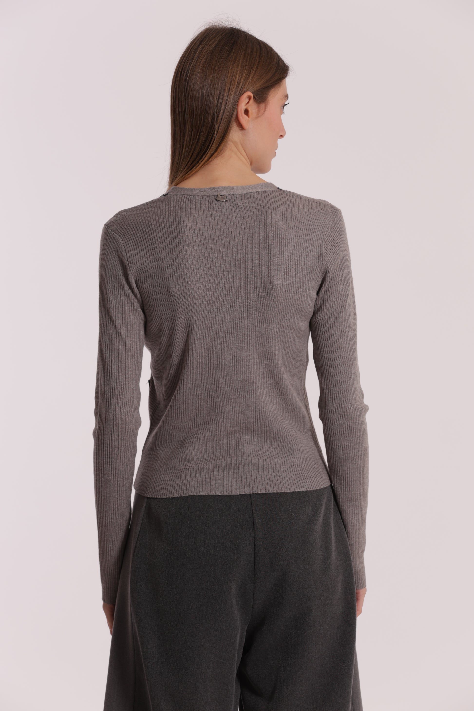 MAGLIA CARDIGAN CON CATENA