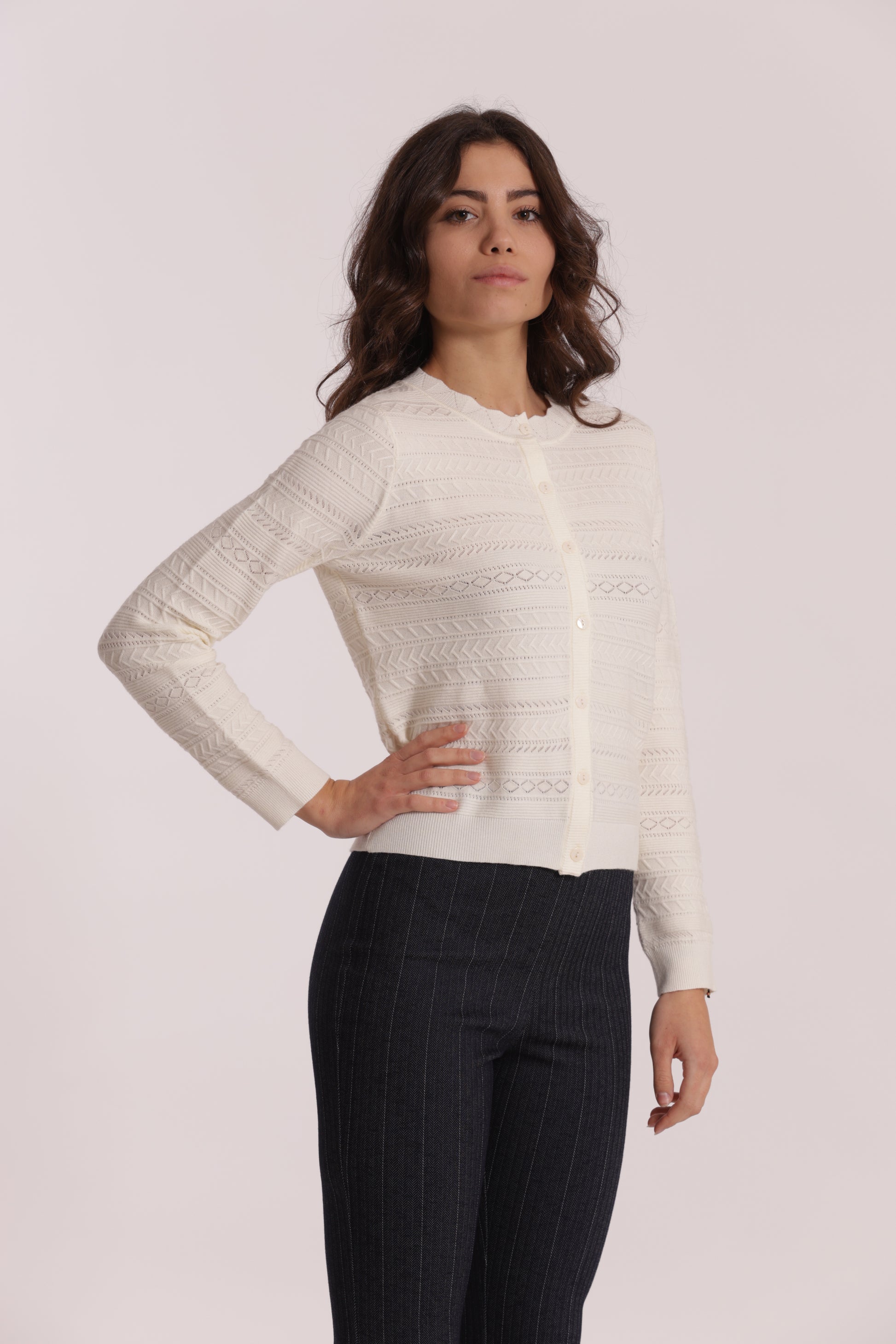 MAGLIA CARDIGAN TRAFORATO