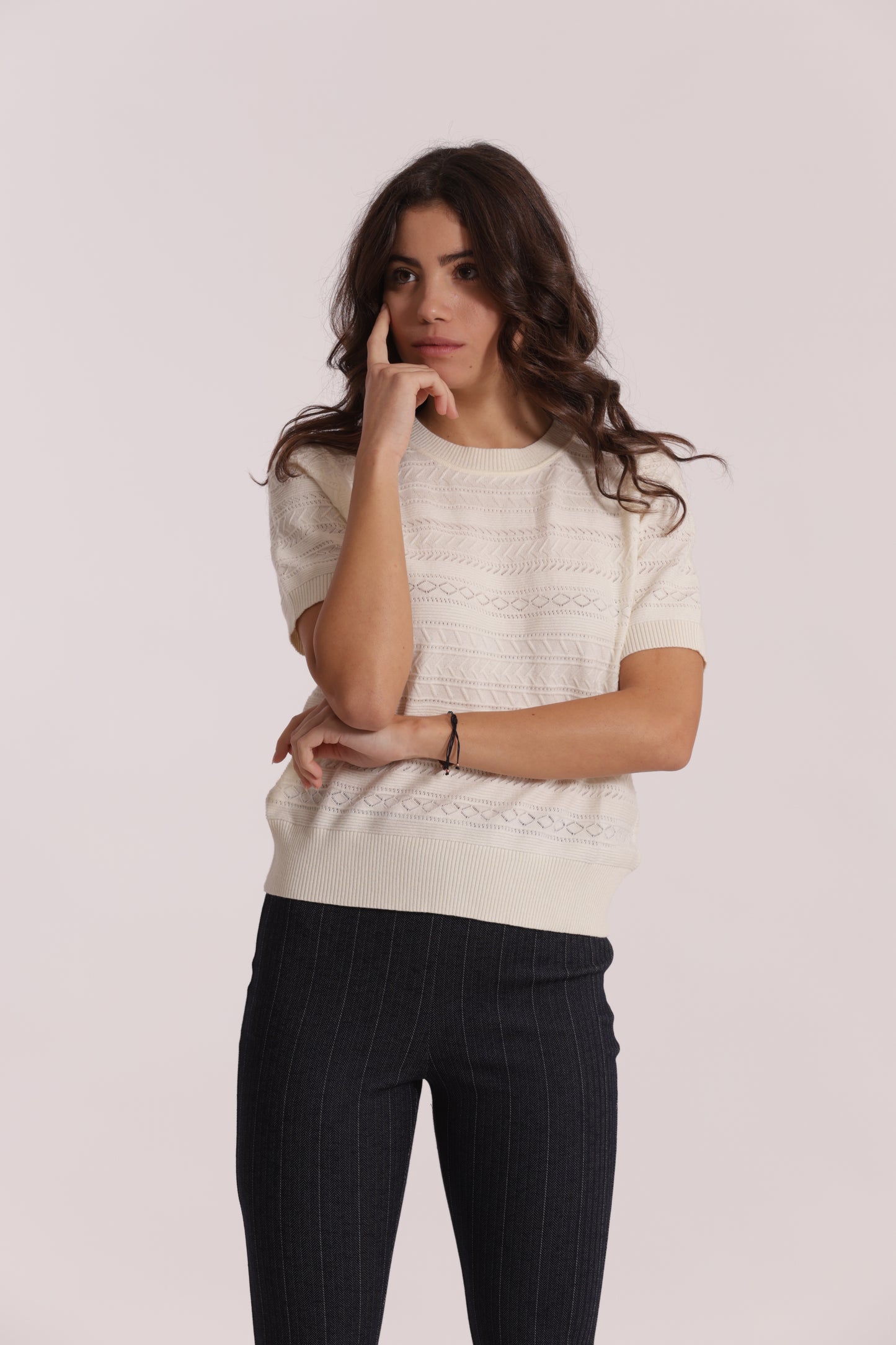 MAGLIA MANICHE CORTE TRAFORATO