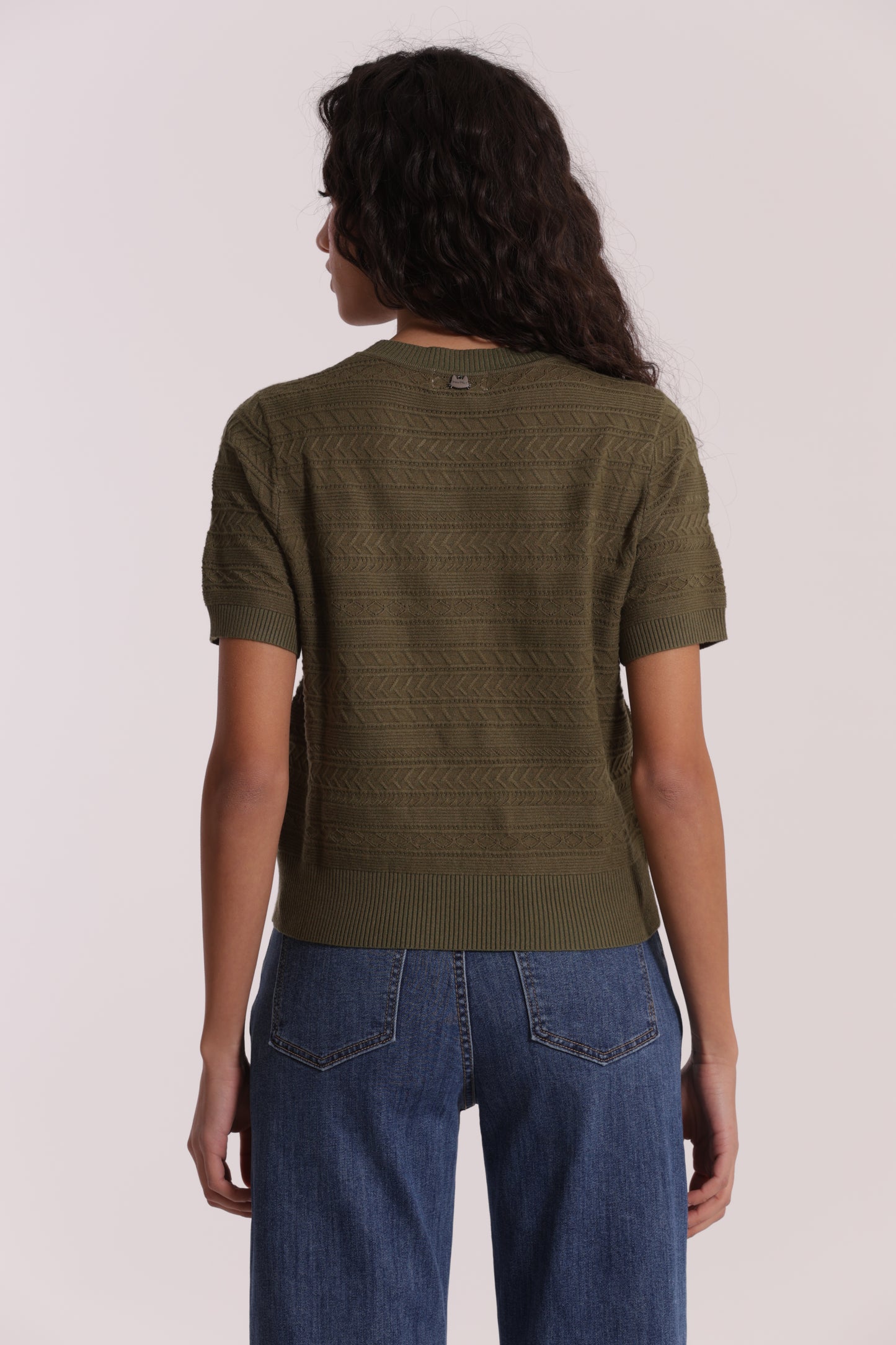 MAGLIA MANICHE CORTE TRAFORATO