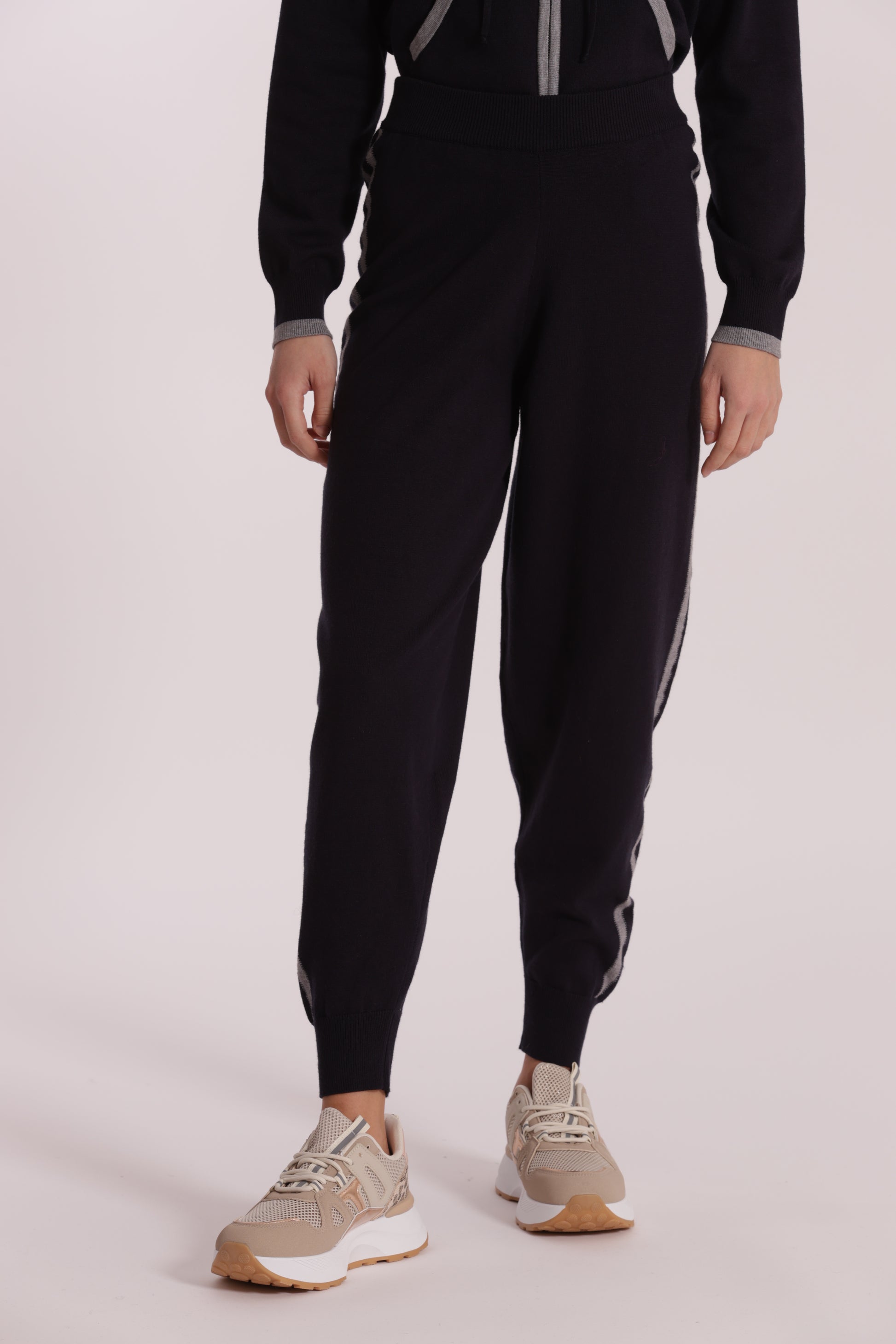 PANTALONI IN MAGLIA BICOLOR
