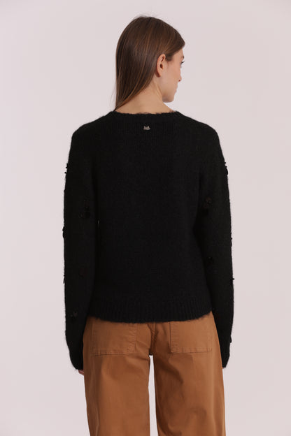 MAGLIA CON PAILLETTES SU MANICHE