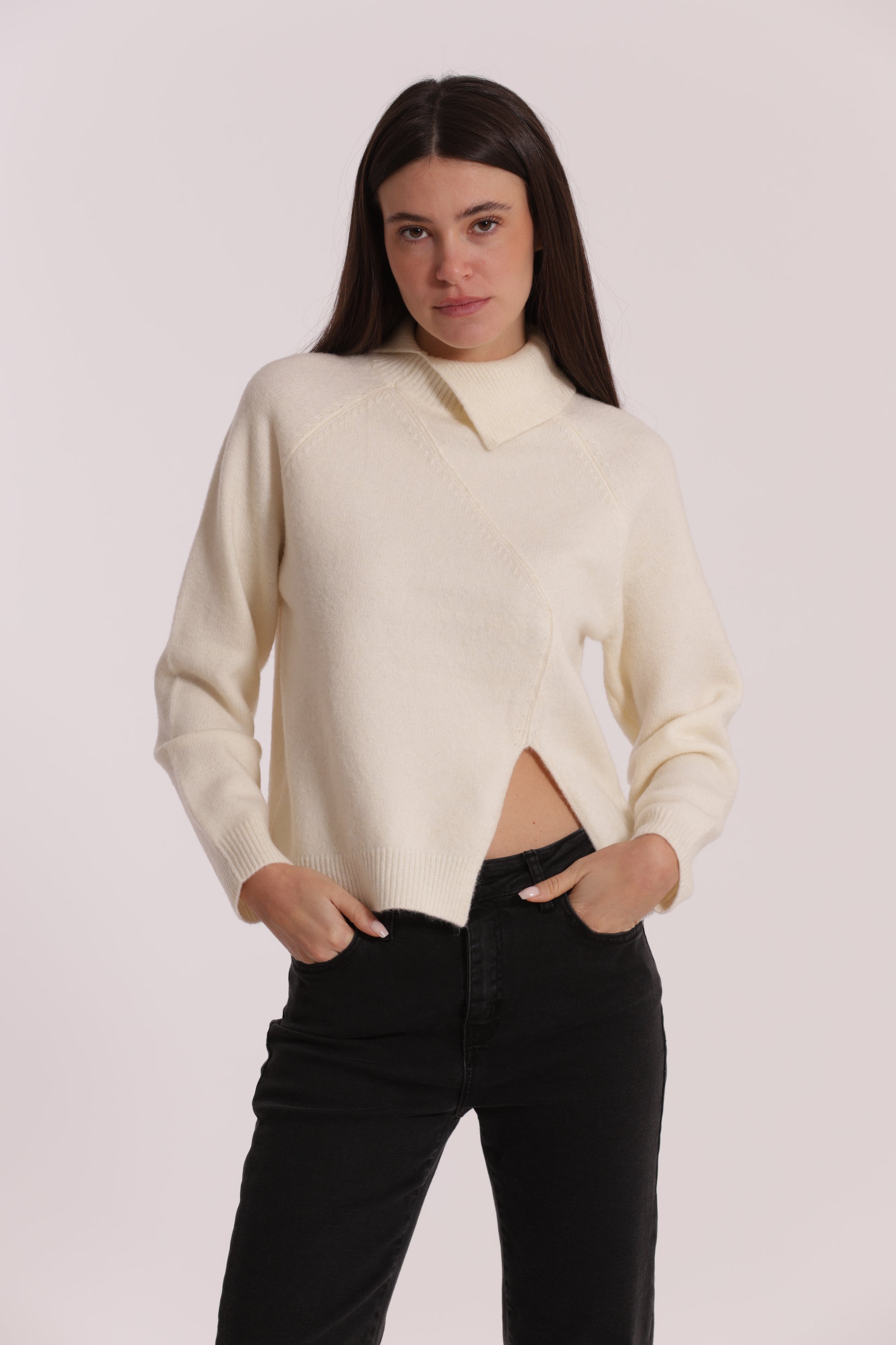 MAGLIA DOLCEVITA CON COLLO PIEGATO