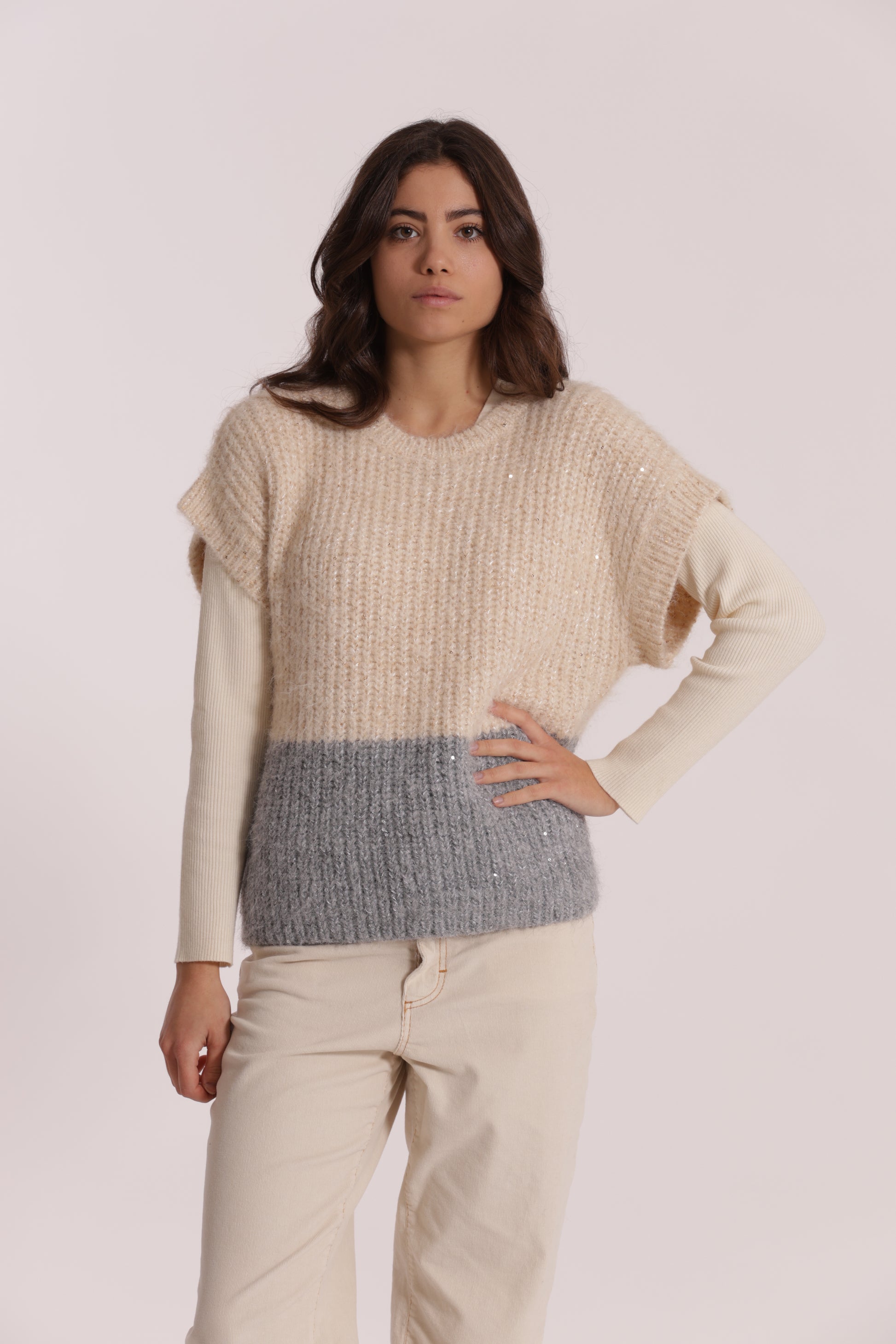 MAGLIA OVER MANICHE CORTE BICOLOR