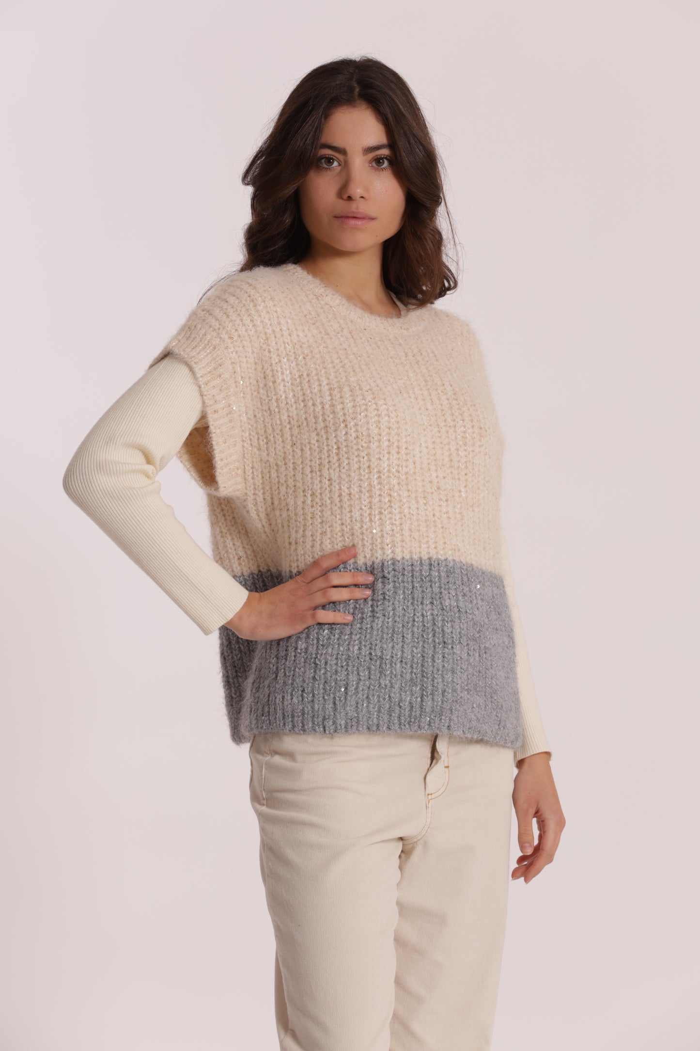 MAGLIA OVER MANICHE CORTE BICOLOR