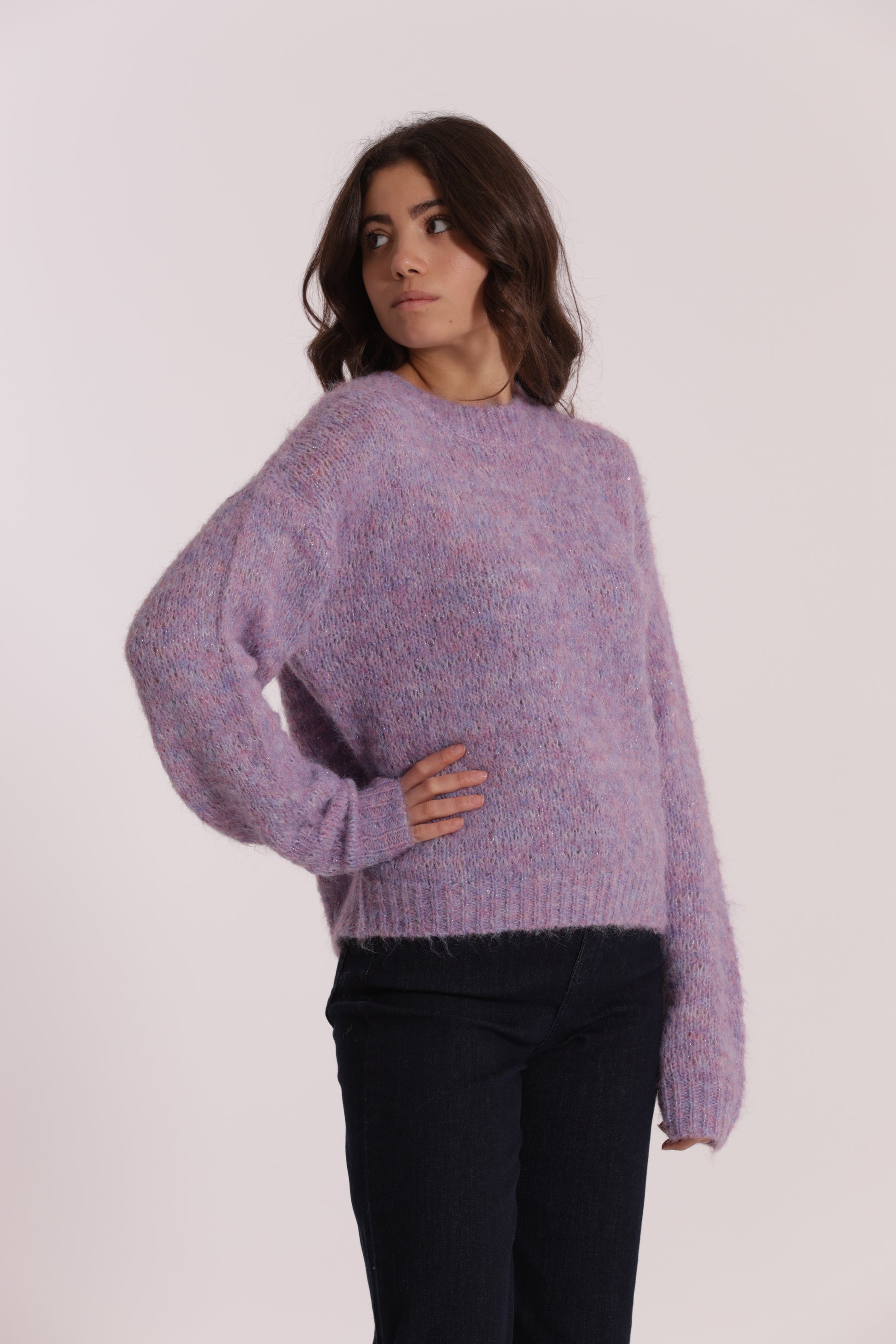 MAGLIA SCOLLO TONDO CON PAILLETTES