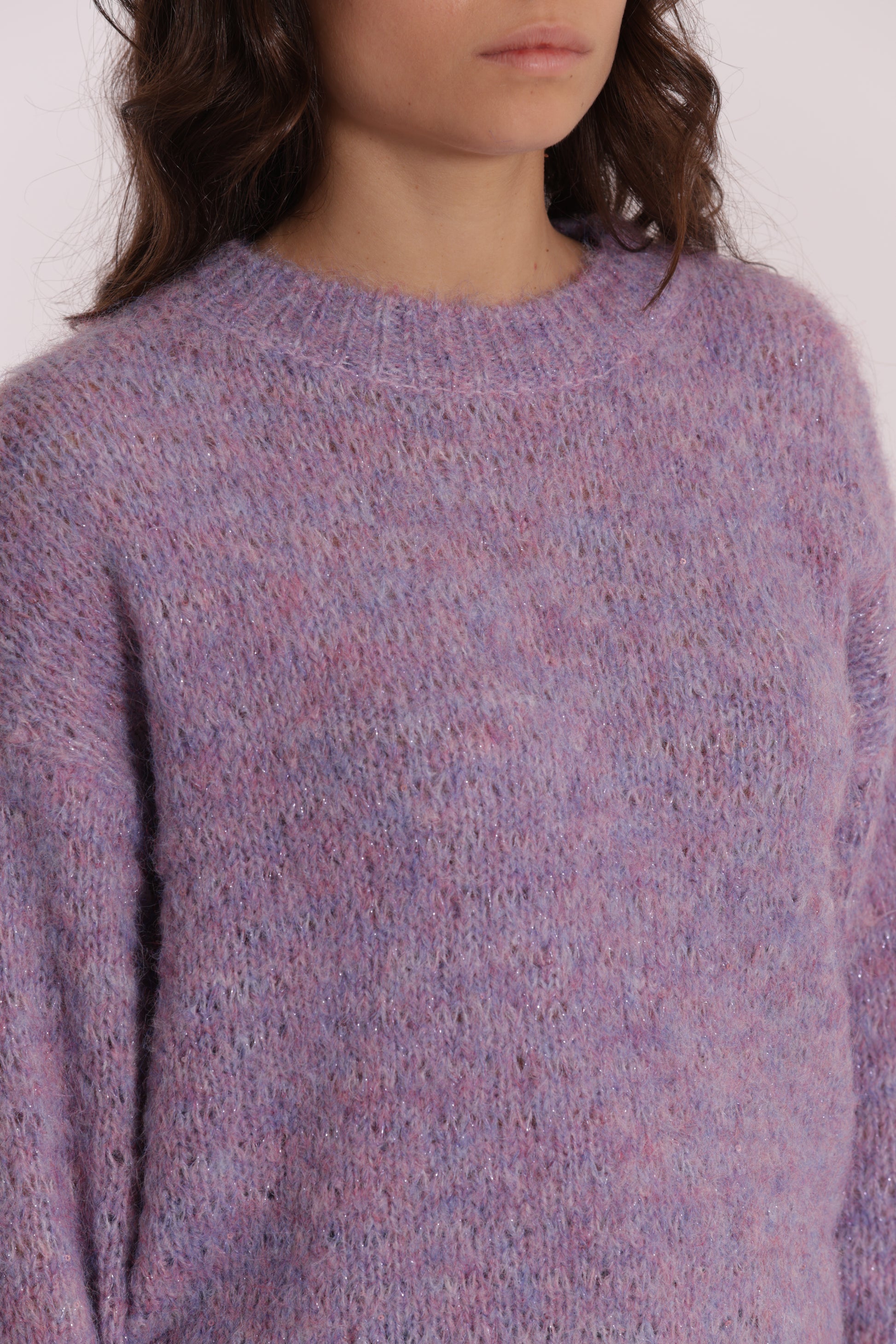 MAGLIA SCOLLO TONDO CON PAILLETTES