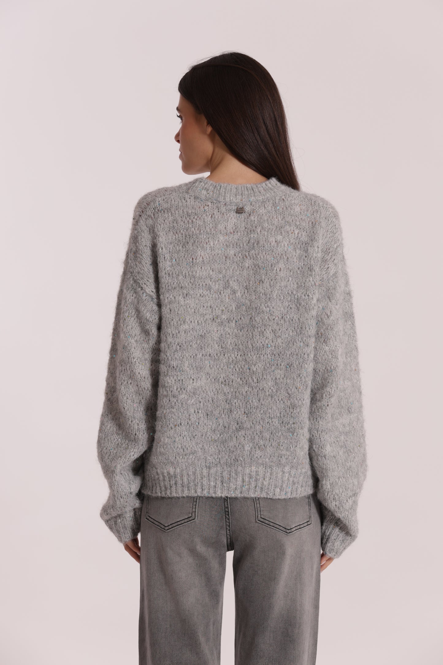 MAGLIA SCOLLO TONDO CON PAILLETTES