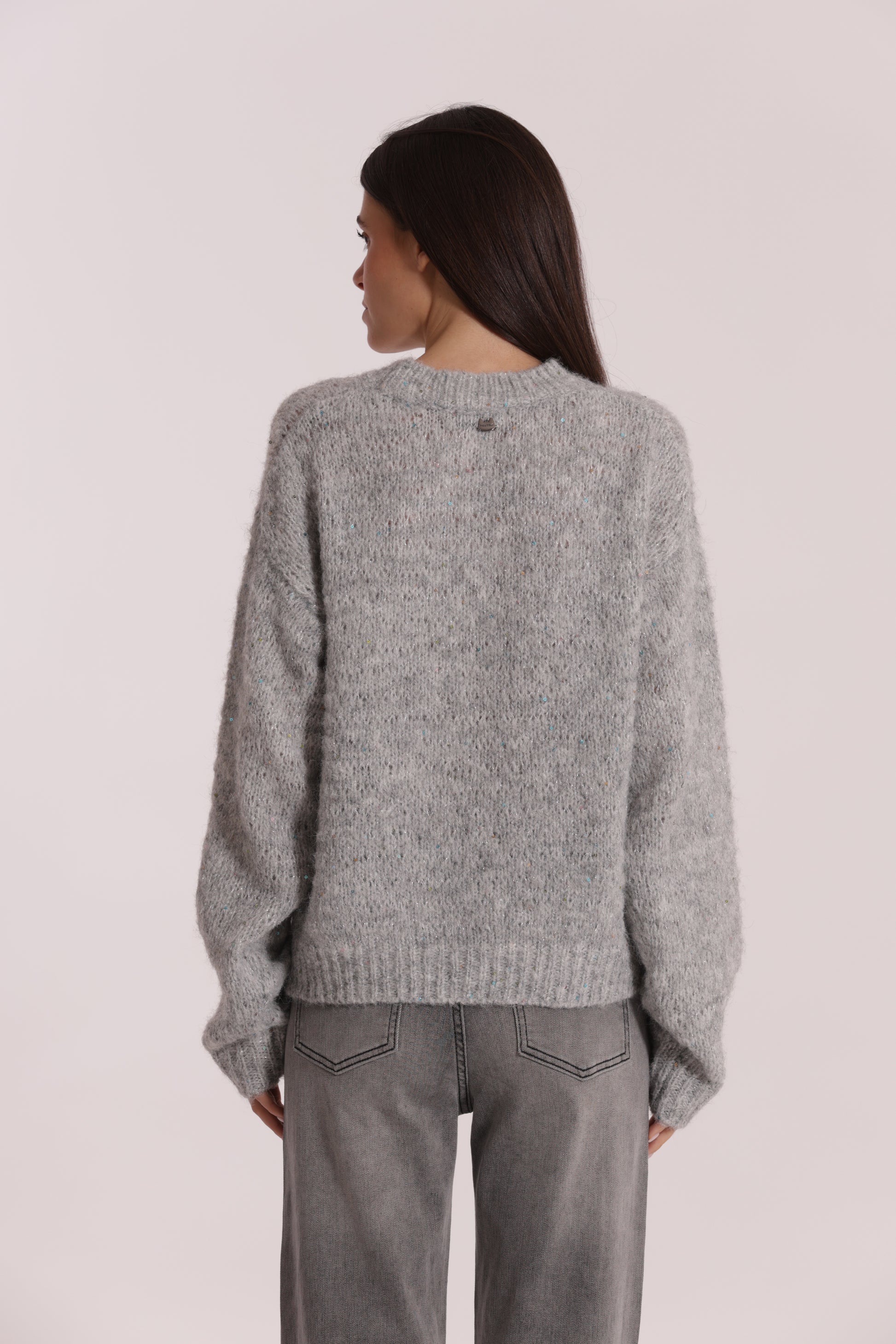MAGLIA SCOLLO TONDO CON PAILLETTES