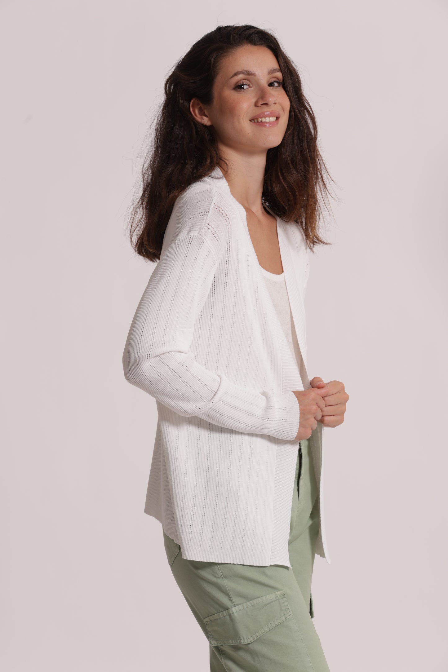 CARDIGAN IN MAGLIA APERTO TRAFORATO