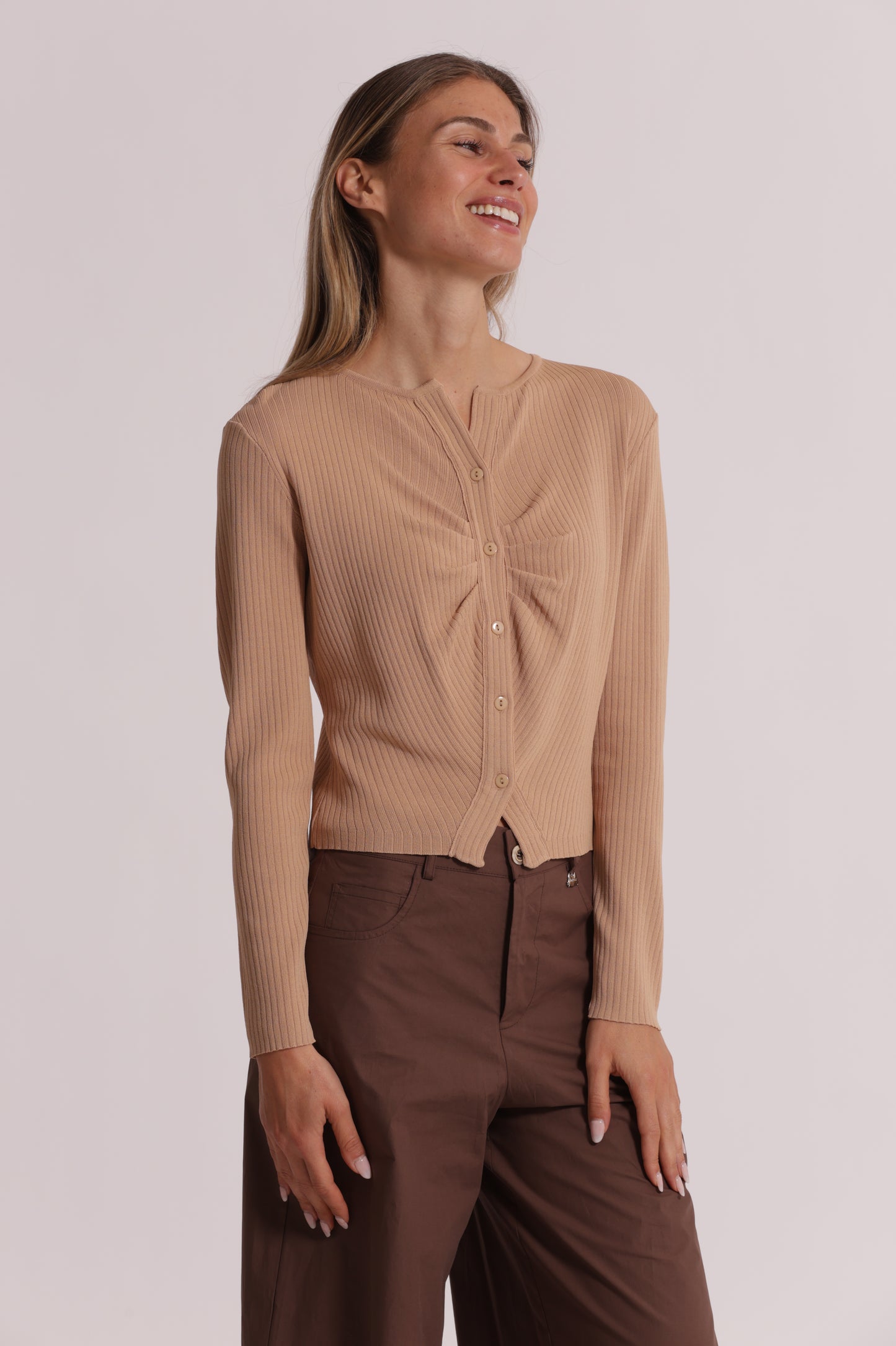 CARDIGAN IN MAGLIA CON DETTAGLIO INCRESPATO