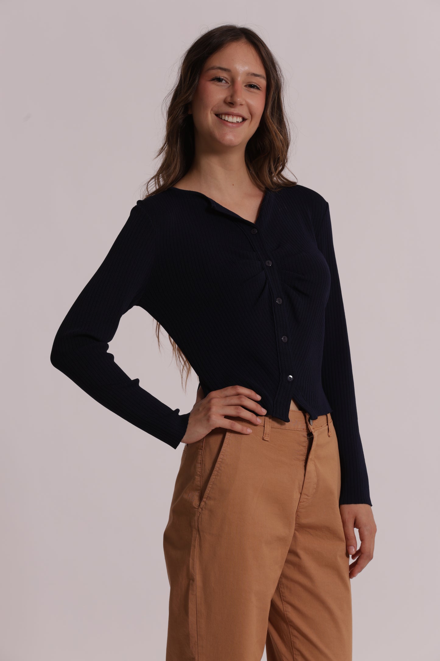 CARDIGAN IN MAGLIA CON DETTAGLIO INCRESPATO