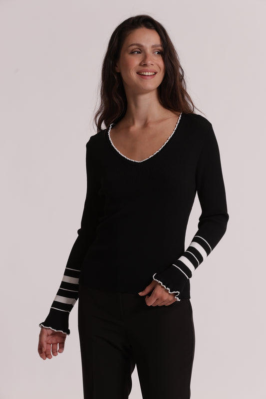 MAGLIA SCOLLO A V CON DETTAGLIO BICOLOR