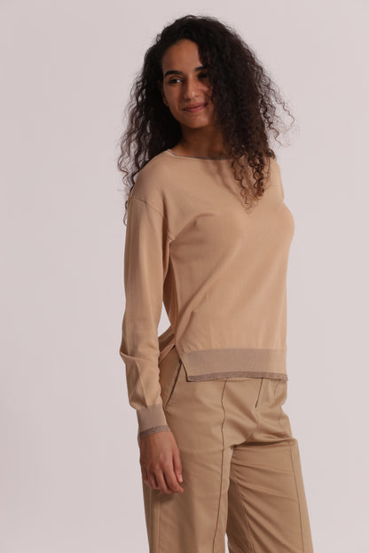 MAGLIA A MANICHE LUNGHE CON DETTAGLI LUREX