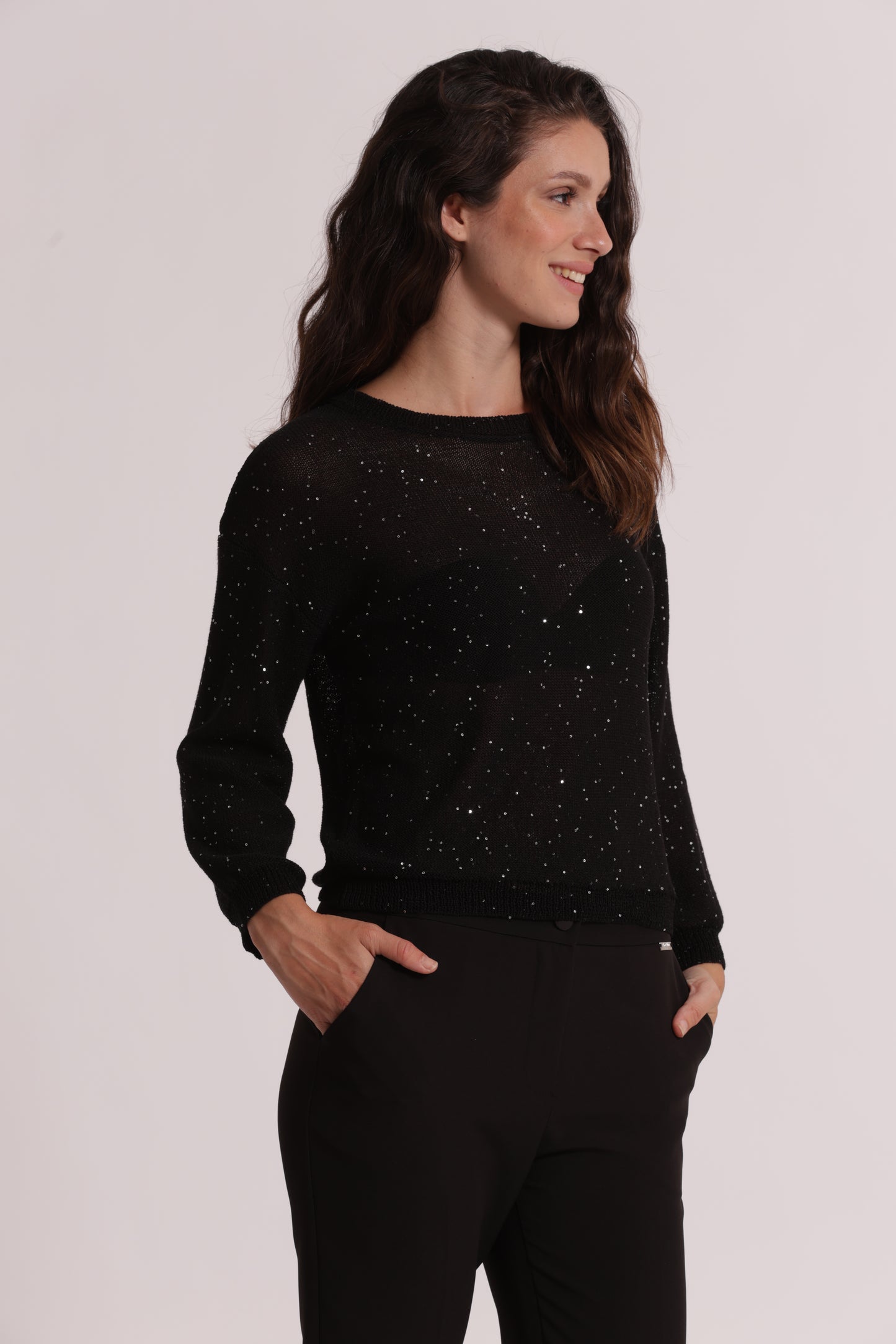 MAGLIA TRASPARENTE CON PAILLETTES