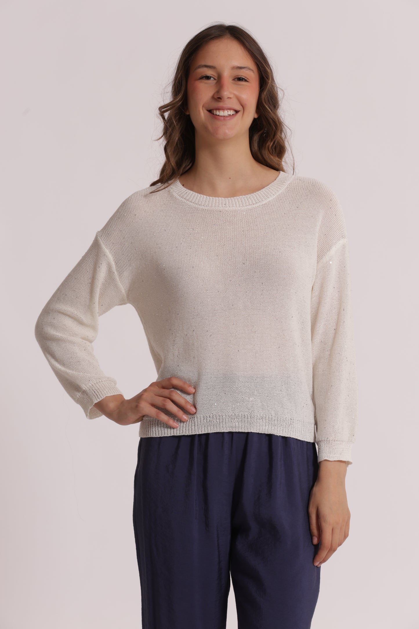 MAGLIA TRASPARENTE CON PAILLETTES