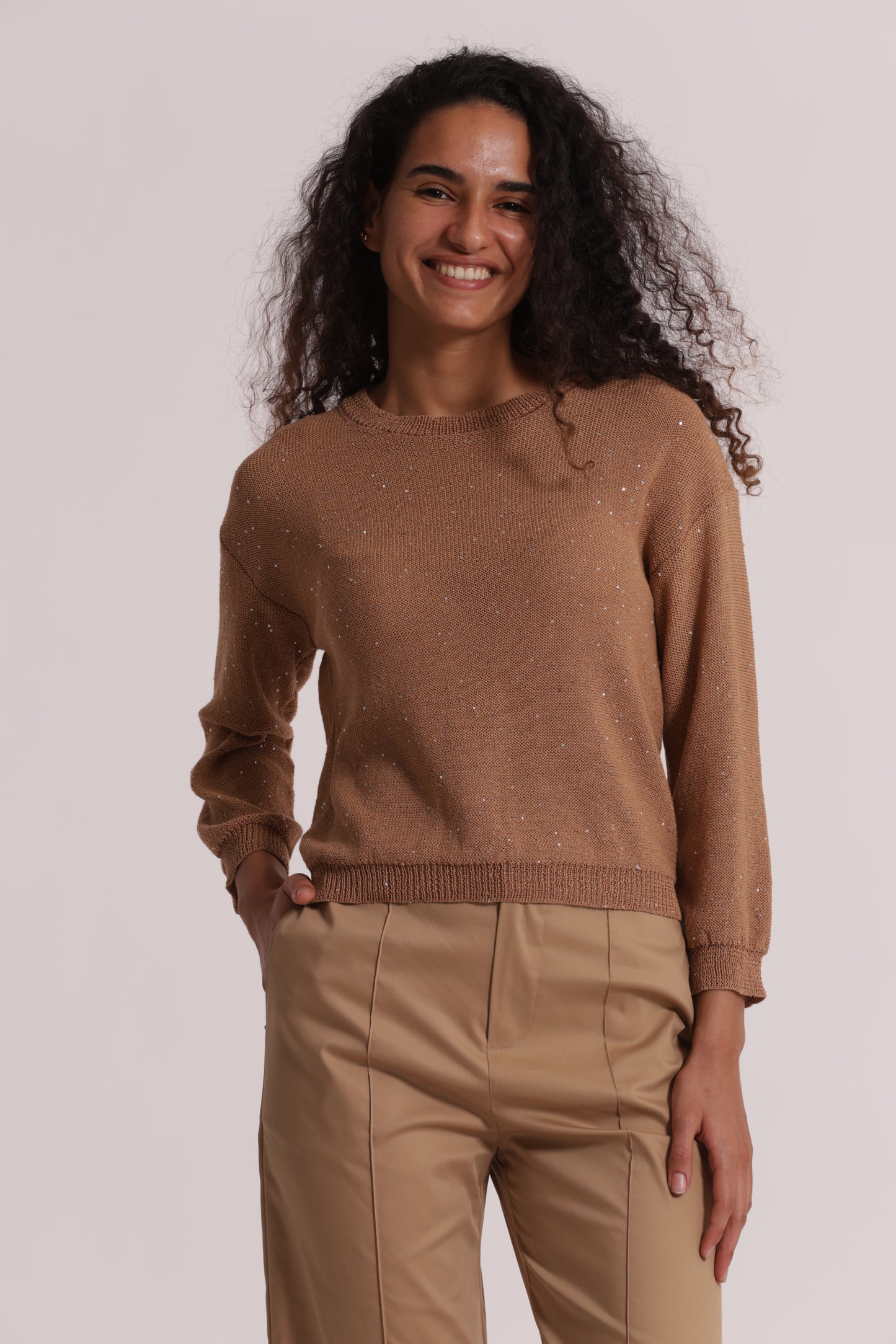 MAGLIA TRASPARENTE CON PAILLETTES