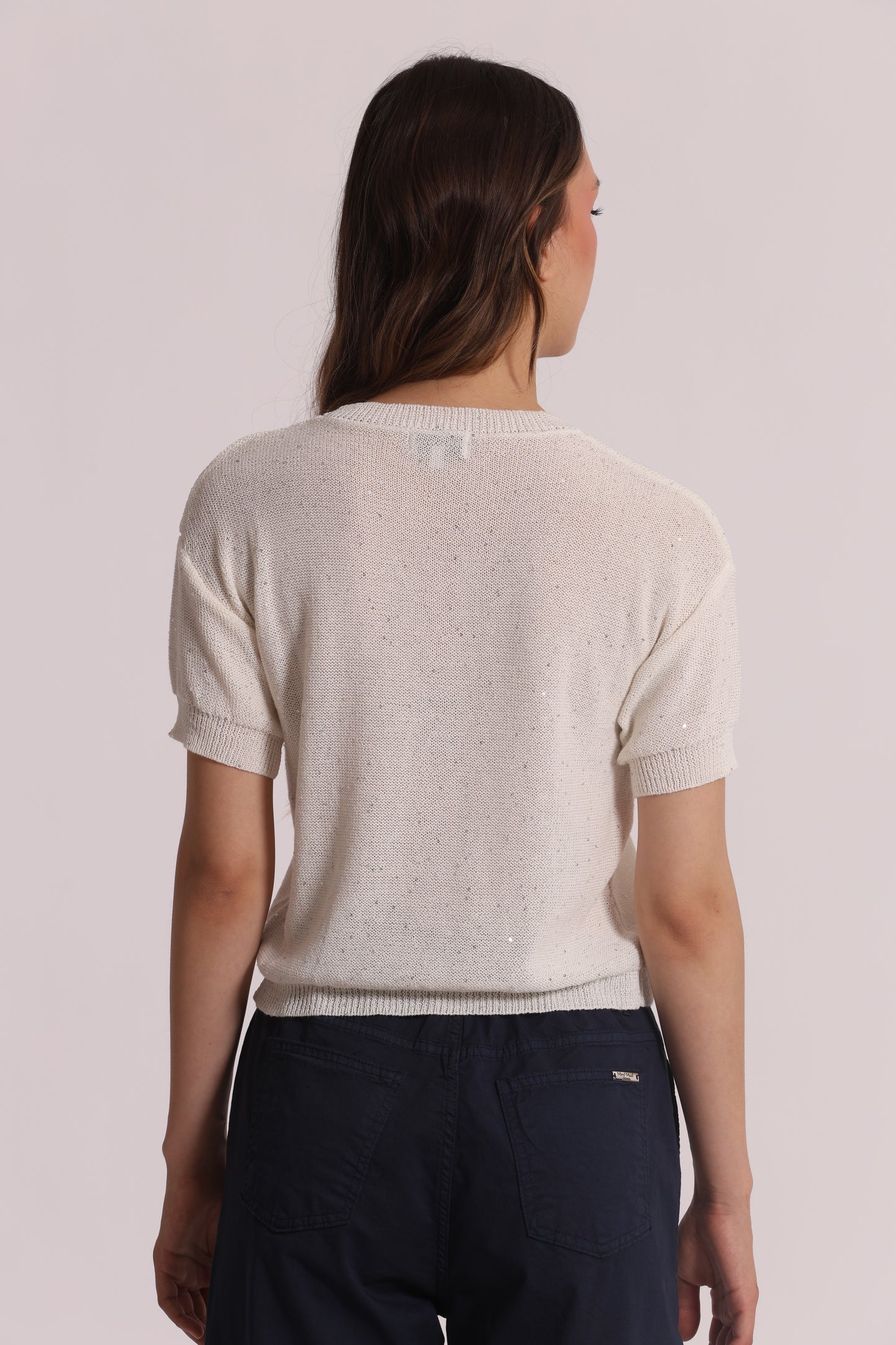MAGLIA TRASPARENTE CON PAILLETTES A MANICHE CORTE