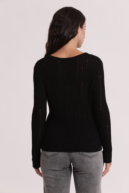 MAGLIA CON DETTAGLI SMAGLIATI