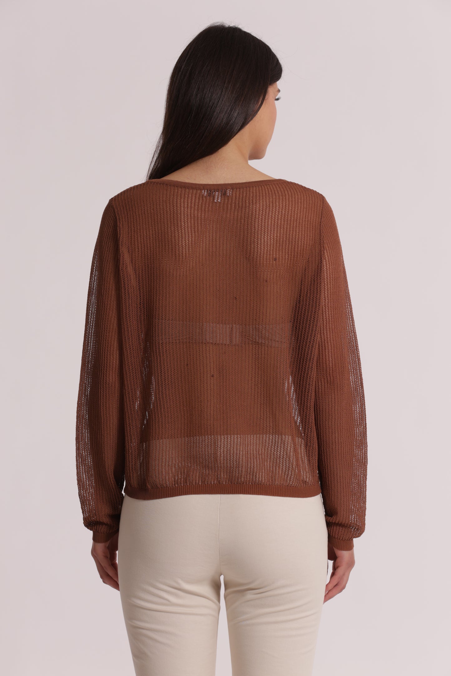 MAGLIA TRAFORATA A MANICHE LUNGHE