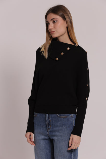 MAGLIA COLLO ALTO CON BOTTONI