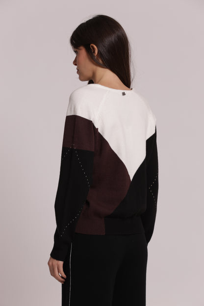 MAGLIA SCOLLO A V CON GIOCO DI ROMBI
