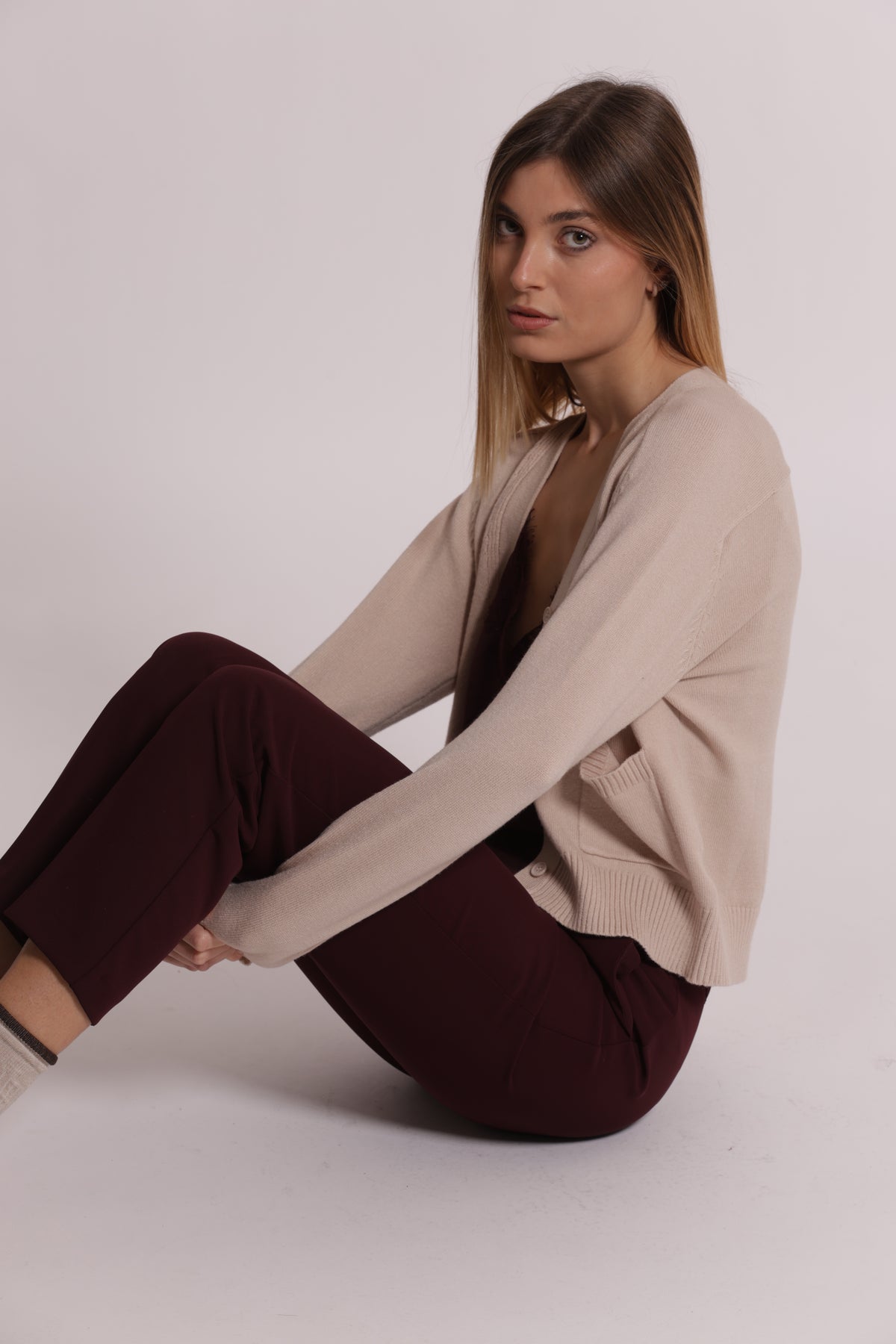 MAGLIA CARDIGAN CON TASCHE