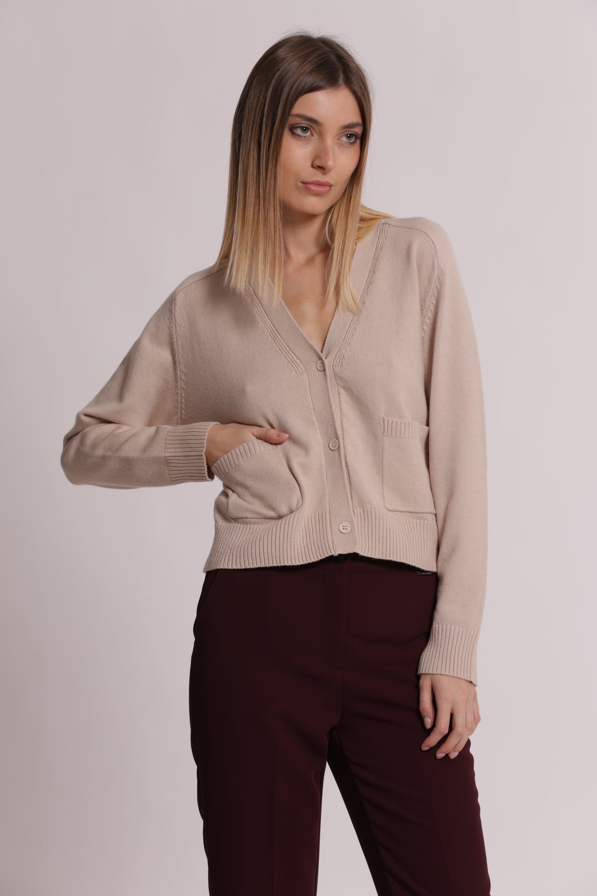 MAGLIA CARDIGAN CON TASCHE