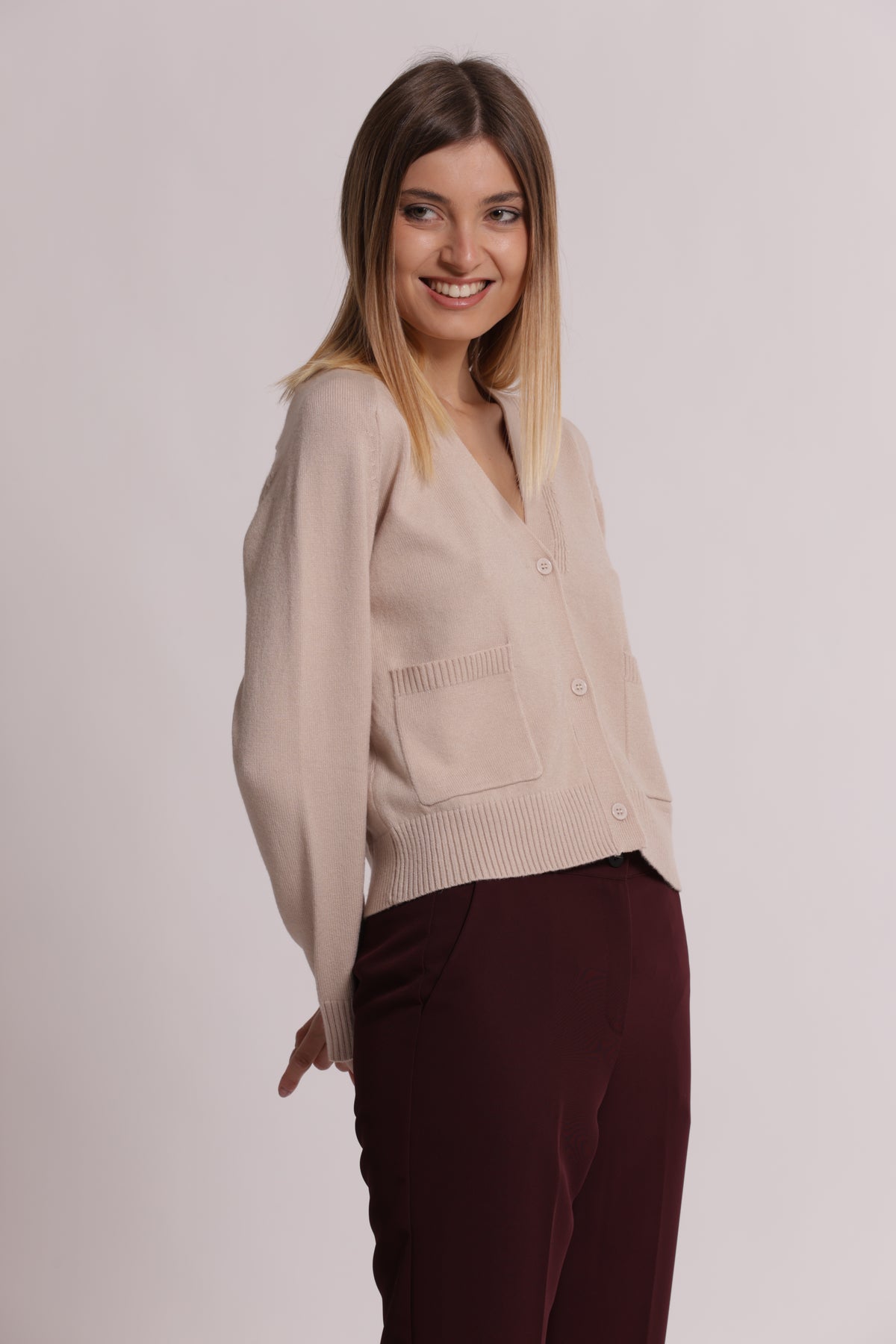 MAGLIA CARDIGAN CON TASCHE
