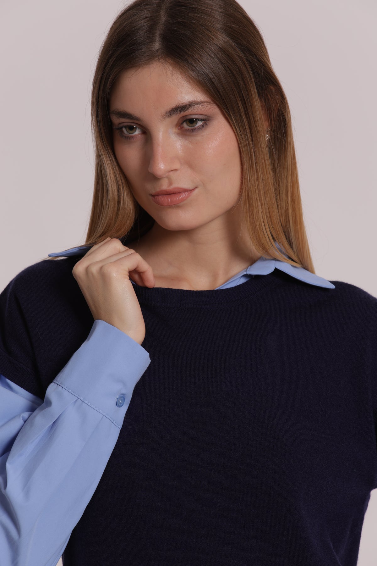 MAGLIA A MANICHE CORTE