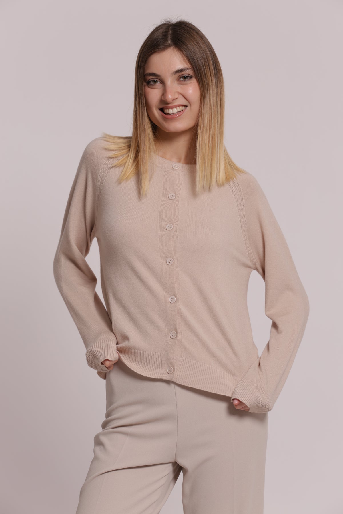 MAGLIA CARDIGAN SCOLLO TONDO