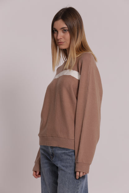 MAGLIA SCOLLO TONDO CON DETTAGLIO TRECCIA