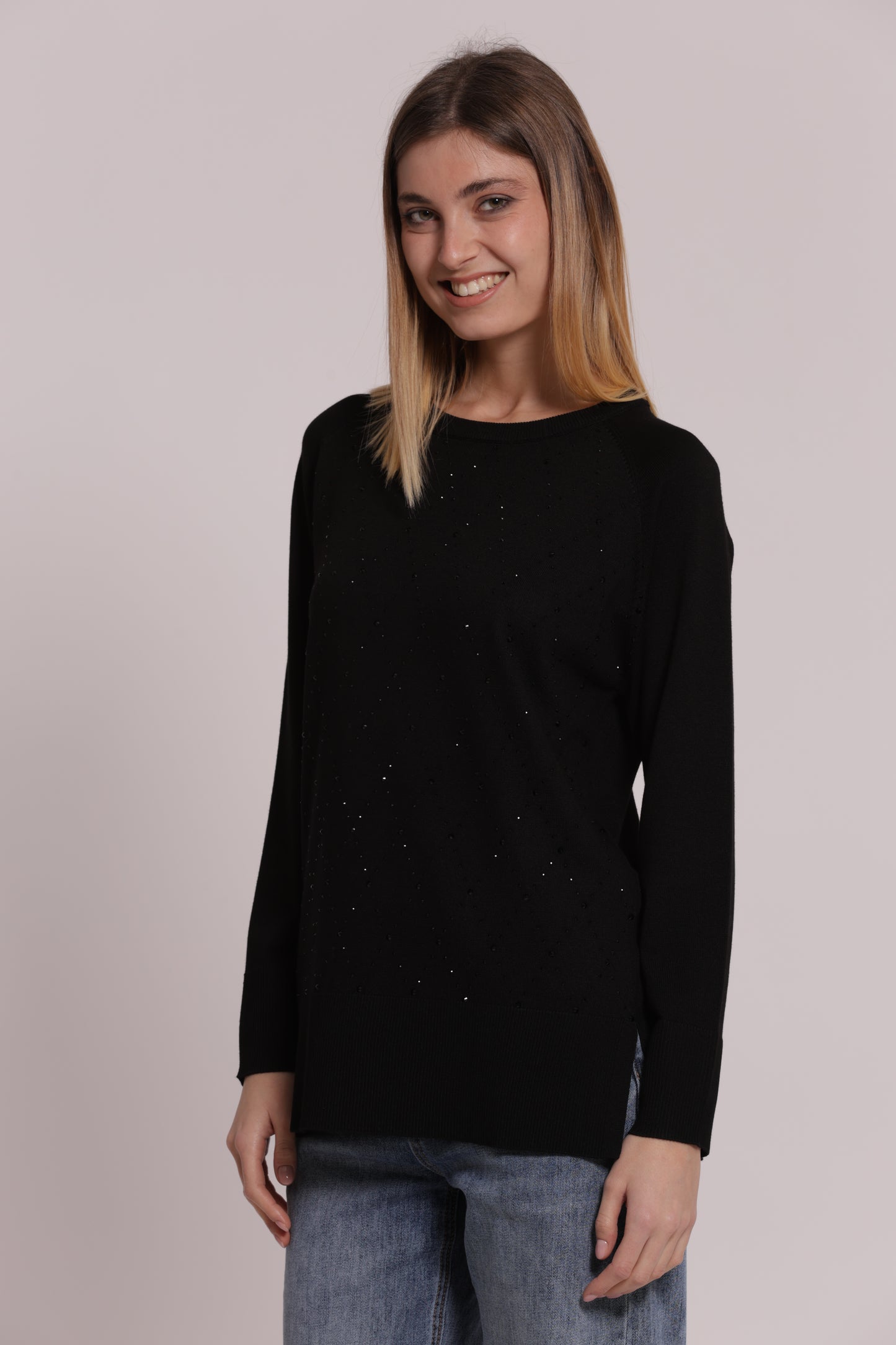 MAGLIA CON STRASS E COLLO REMOVIBILE