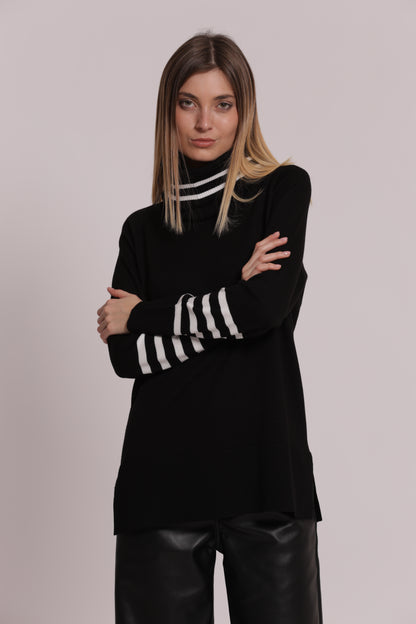 MAGLIA CON CON RIGHE E COLLO REMOVIBILE