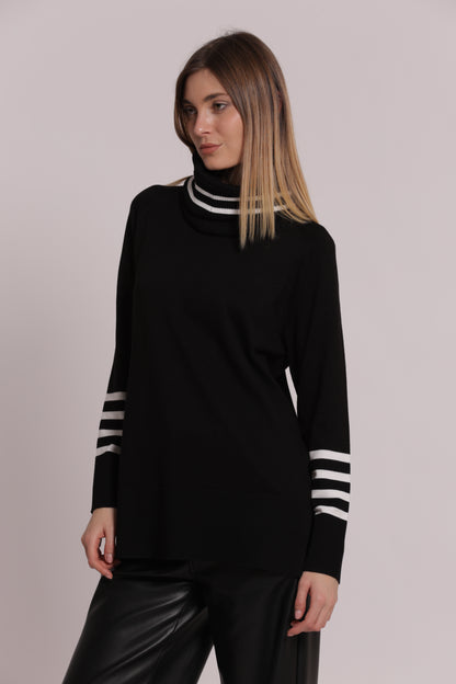 MAGLIA CON CON RIGHE E COLLO REMOVIBILE