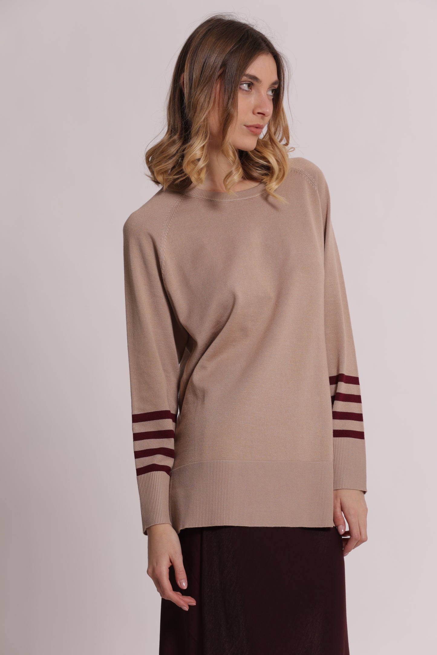 MAGLIA CON CON RIGHE E COLLO REMOVIBILE