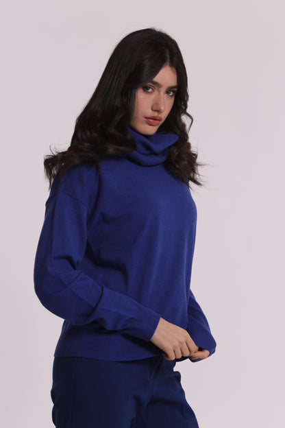MAGLIA CON COLLO REMOVIBILE