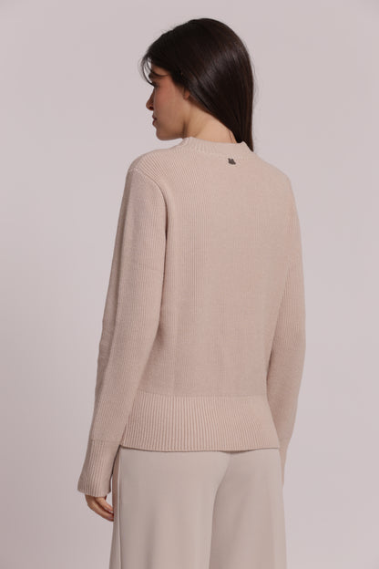 MAGLIA SCOLLO TONDO CON TRECCIA