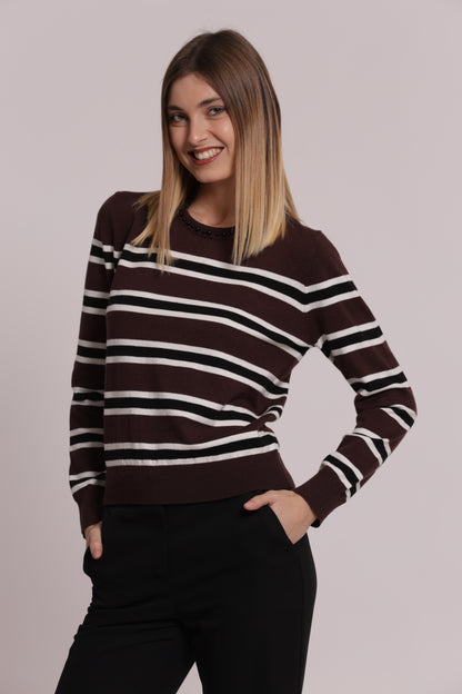 MAGLIA A RIGHE CON DETTAGLIO PERLE